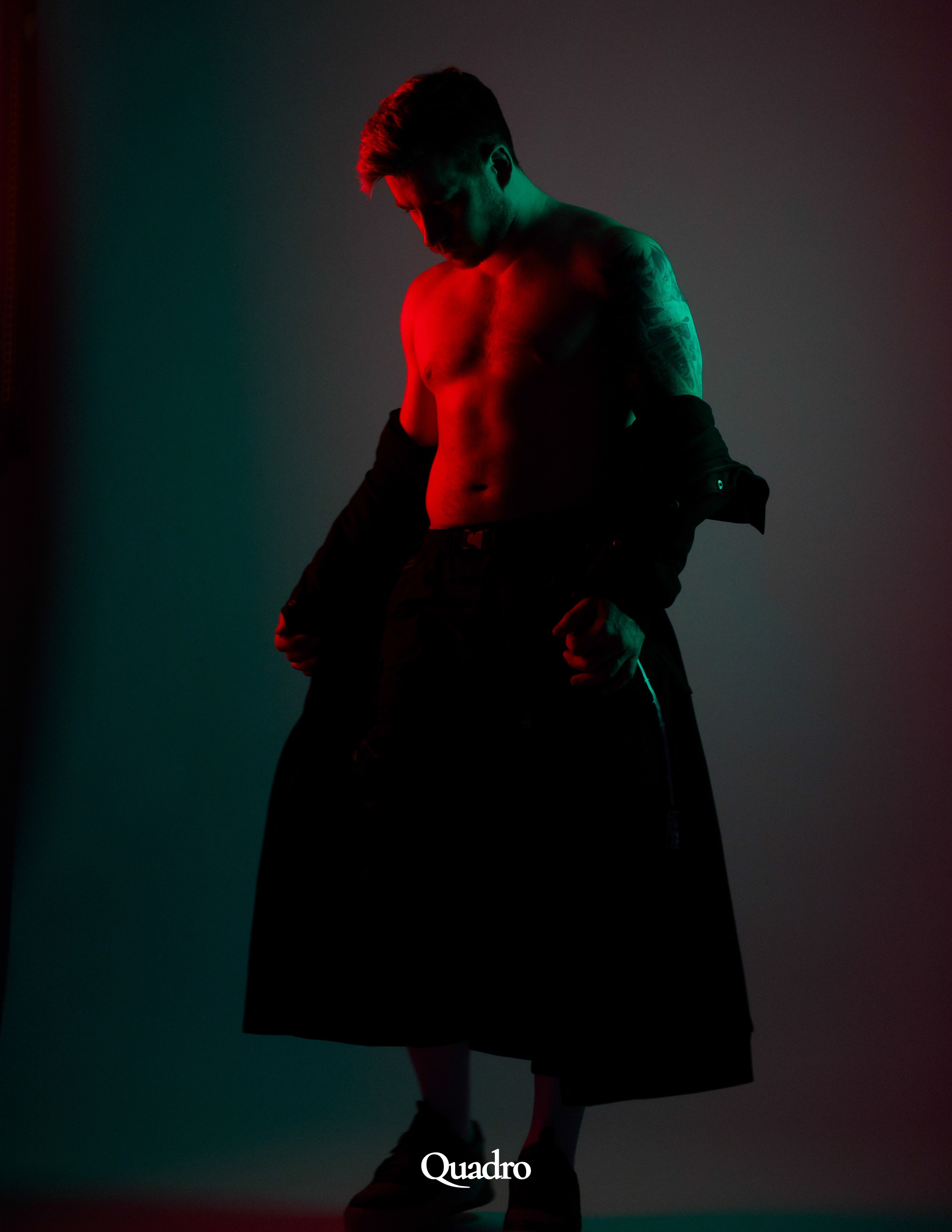 Публикация в журнале QUADRO Magazine (Милан, Италия). Фотограф в Тюмени Даша Михнова. Портреты, фотопроекты, фотодни