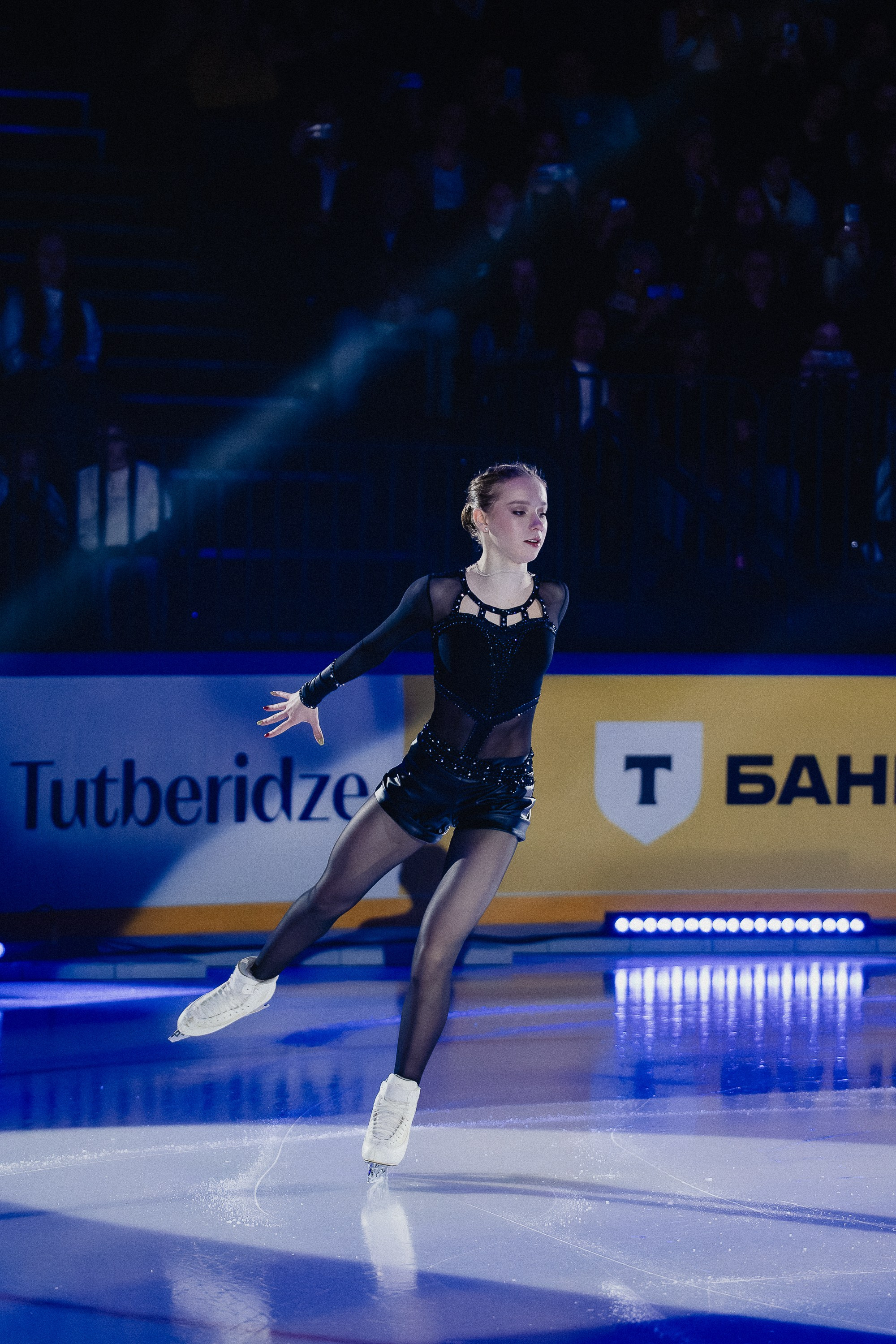 Шоу Этери Тутберидзе в Новосибирске. Воробьева Ксения — Спортивный и танцевальный фотограф Новосибирск