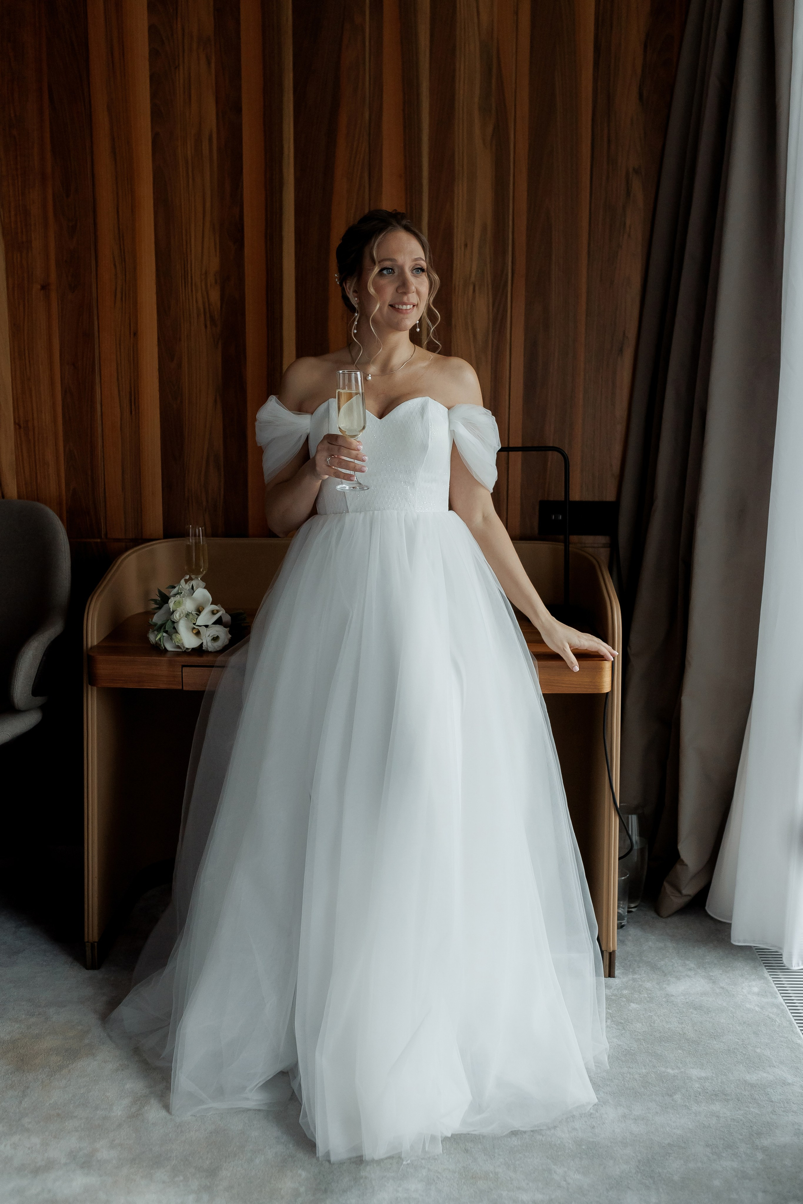 Свадебная фотосессия в отеле Movenpick Moscow Taganskaya