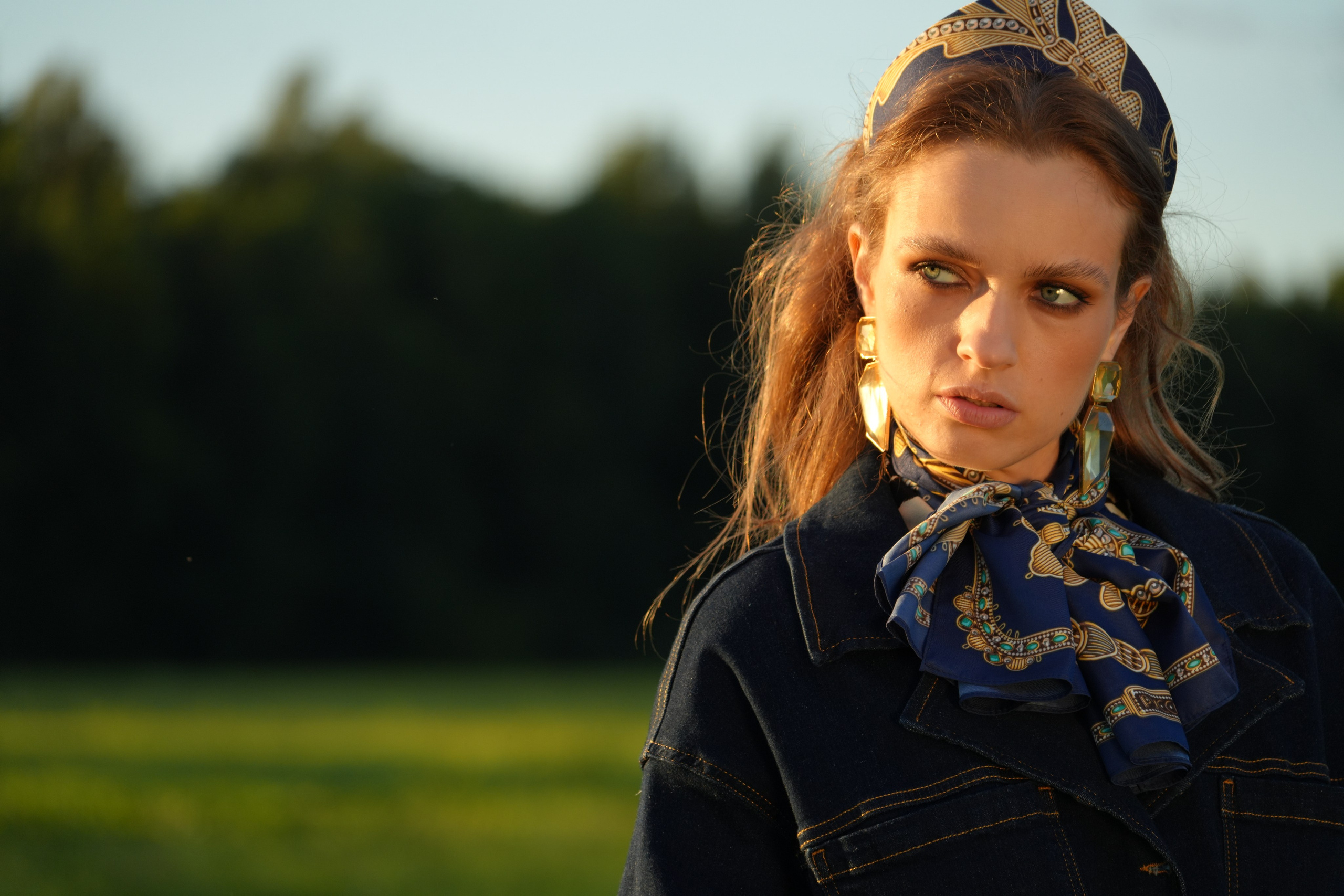 #backstage со съёмок команды в загородном доме. Портретный фотограф в Санкт-Петербурге Дмитриева Наталия