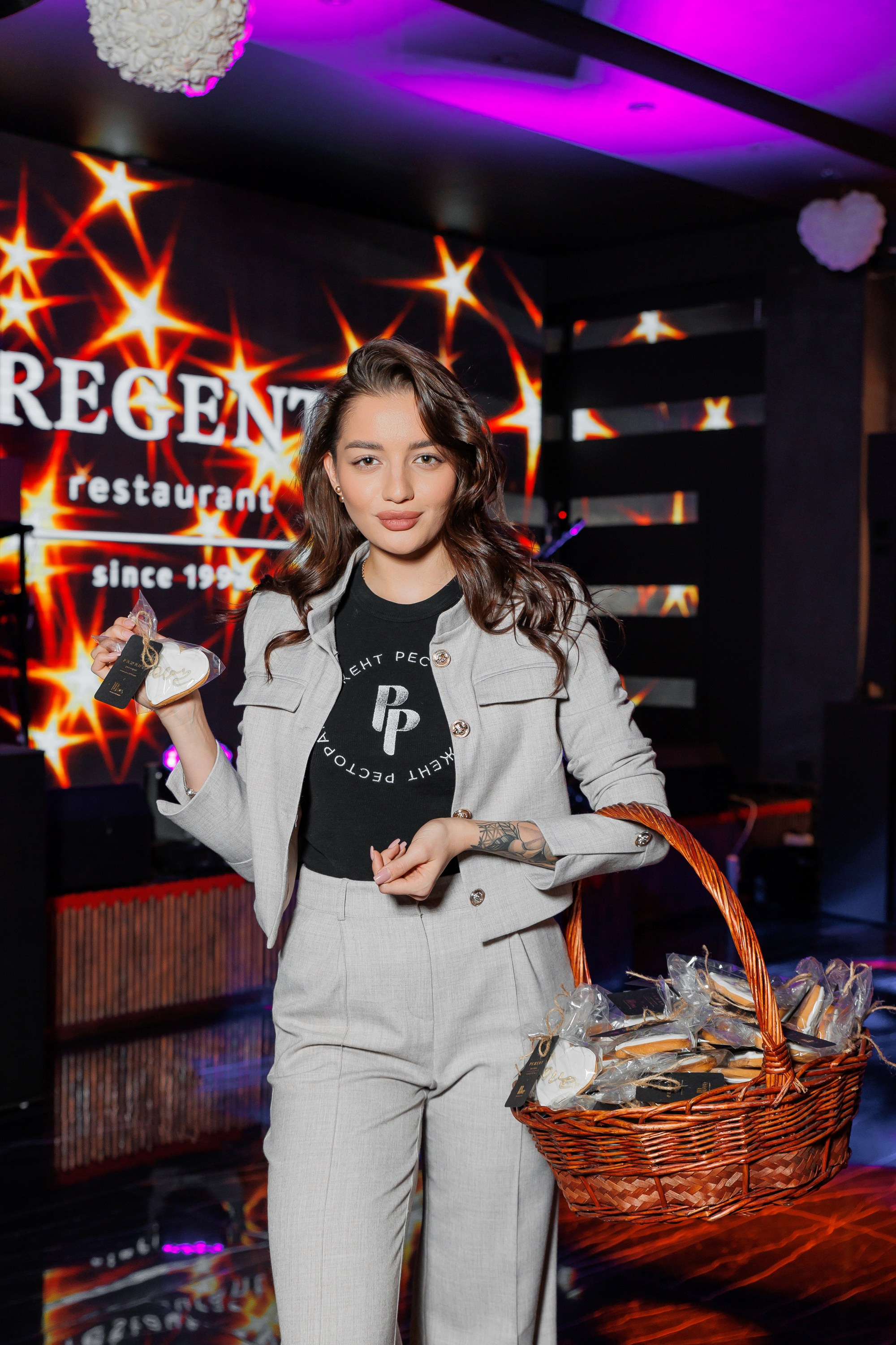 РЕЖЕНТ — HAPPY VALENTINES DAY. СВОИ. ФОТООТЧЕТЫ-СОБЫТИЯ-МЕСТА