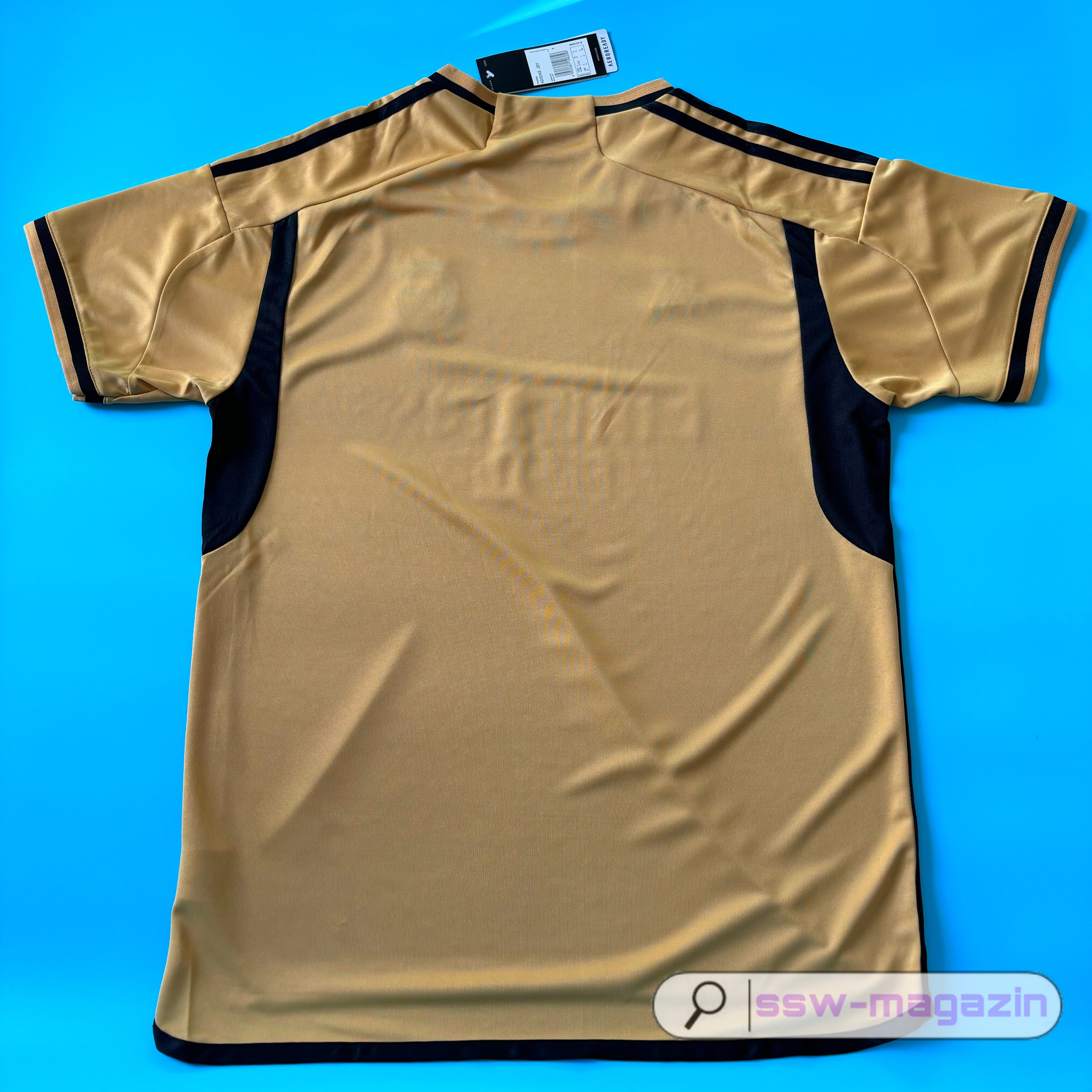 Тренировочная футболка Real Madrid 2024 купить. Футбольный магазин — ssw_magazin