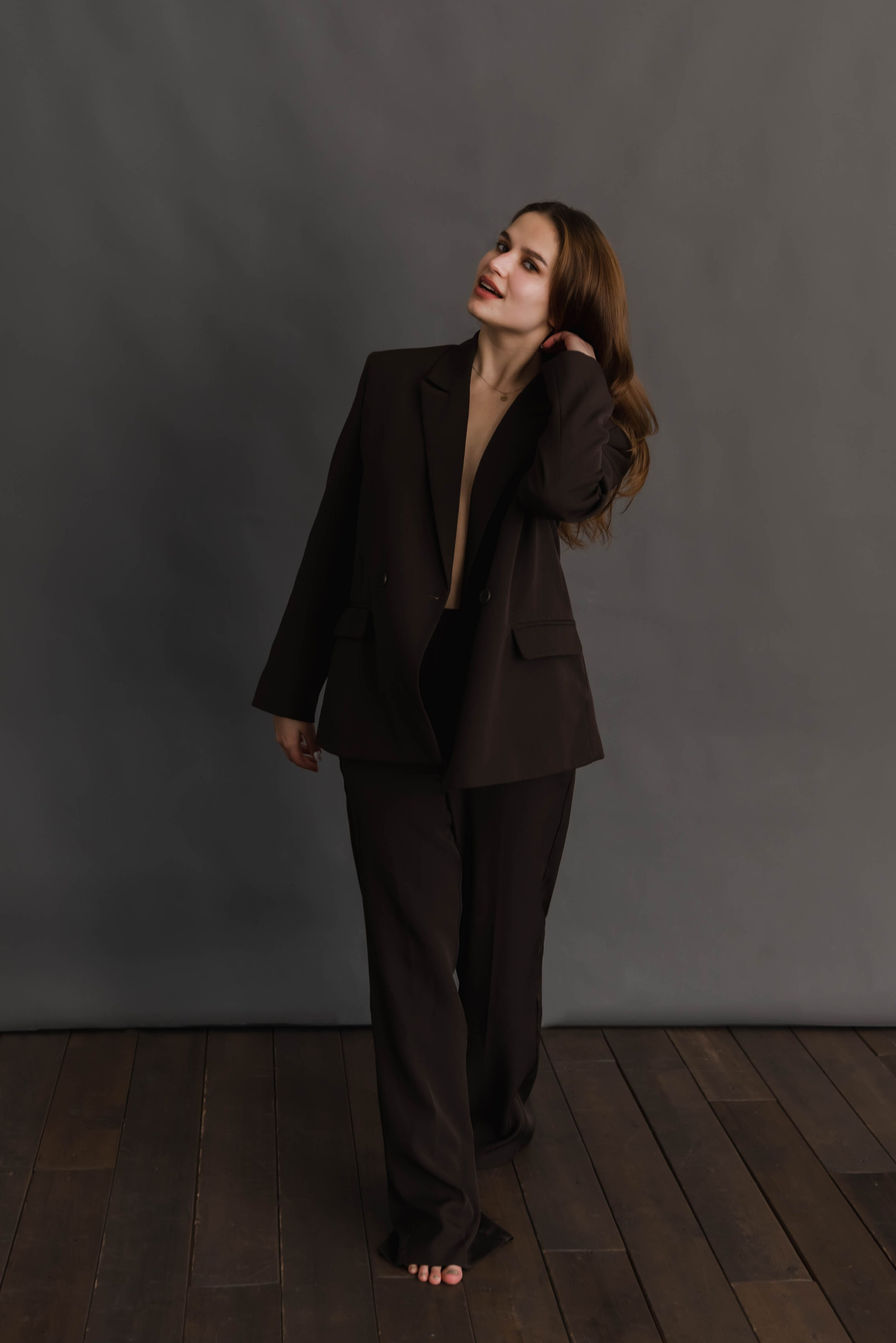 Студийная портретная фотосессия с естественным солнечным светом. Портретный и репортажный фотограф в Санкт-Петербурге | Валерия Кайряк