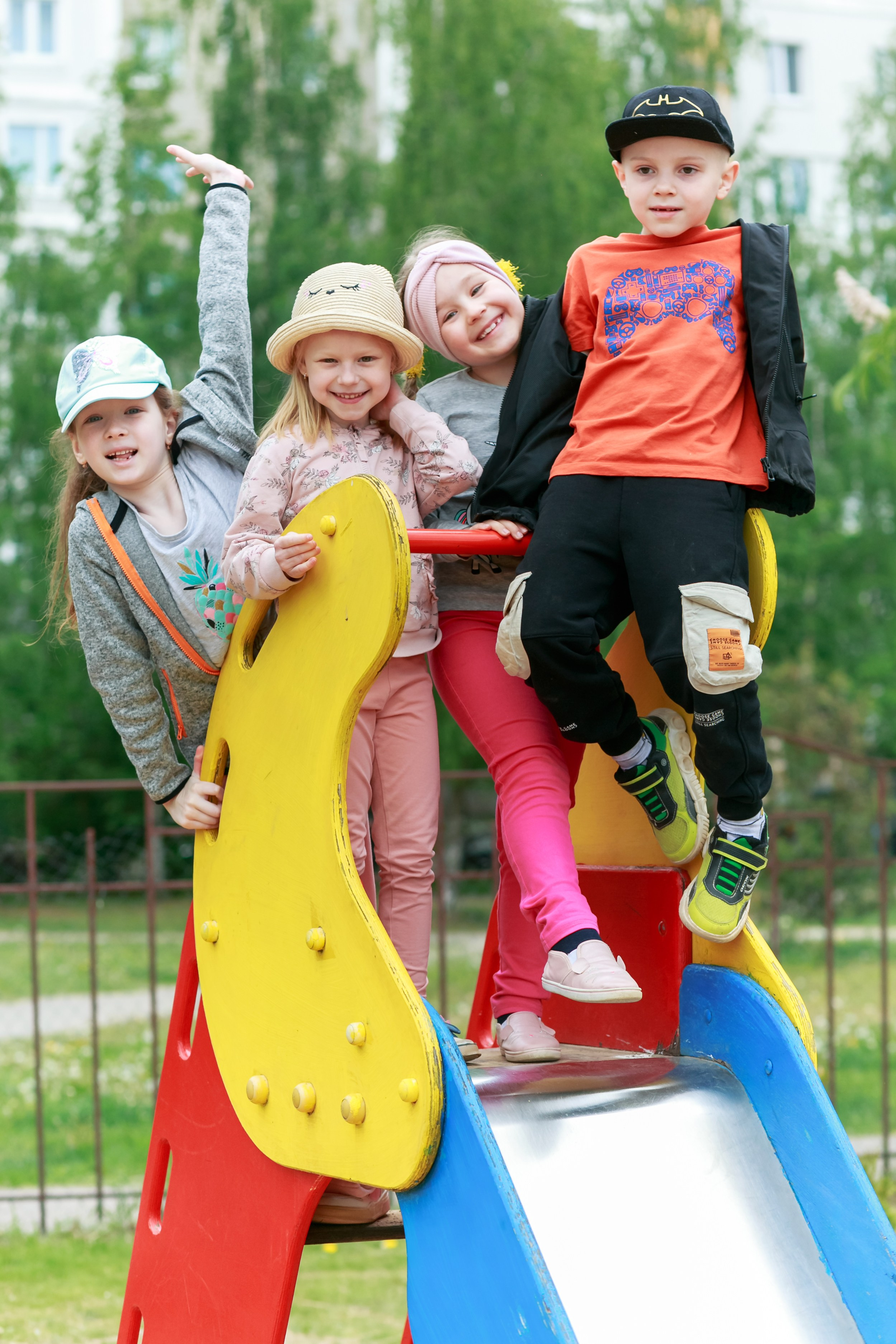 Детский фотограф в Минске- на выпускной, день рождения, детский сад