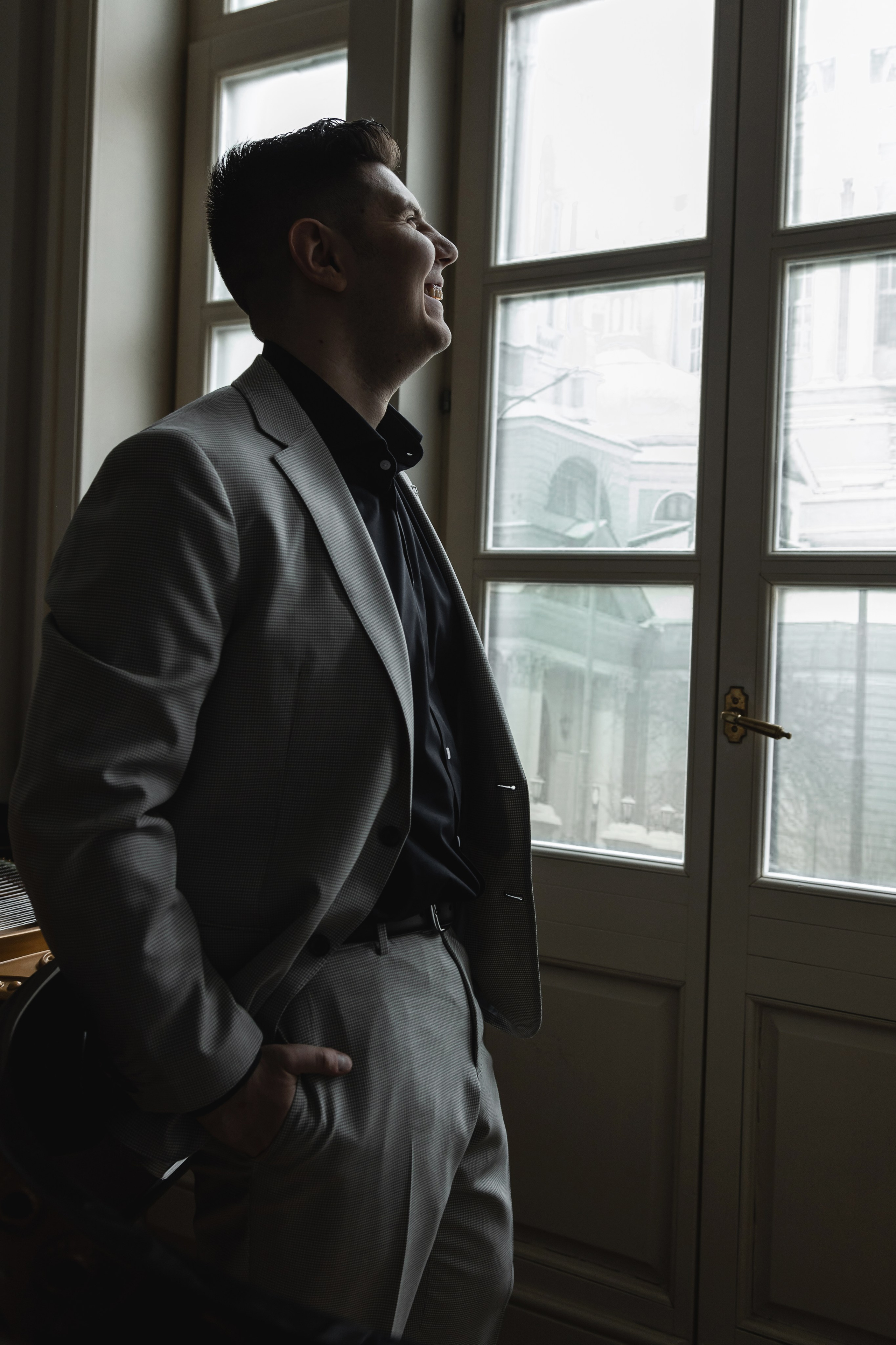 свадебная фотосессия жениха в усадьбе муравьёвых-апостолов, фотограф гладков дмитрий, стоимость услуг, примеры работ