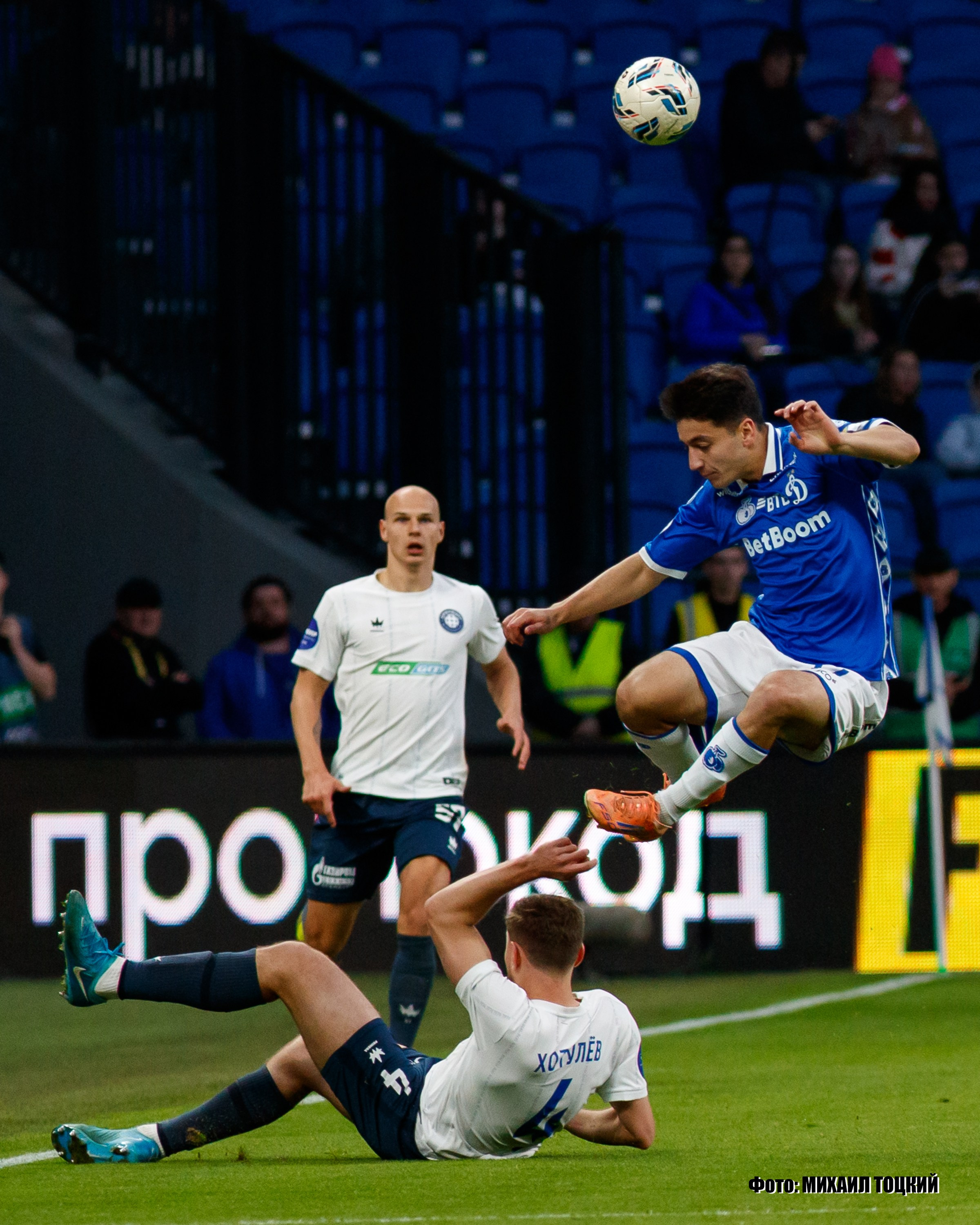 Фоторепортаж. РПЛ 23 тур. Динамо — Оренбург. Михаил Тоцкий портретный и репортажный фотограф в Москве