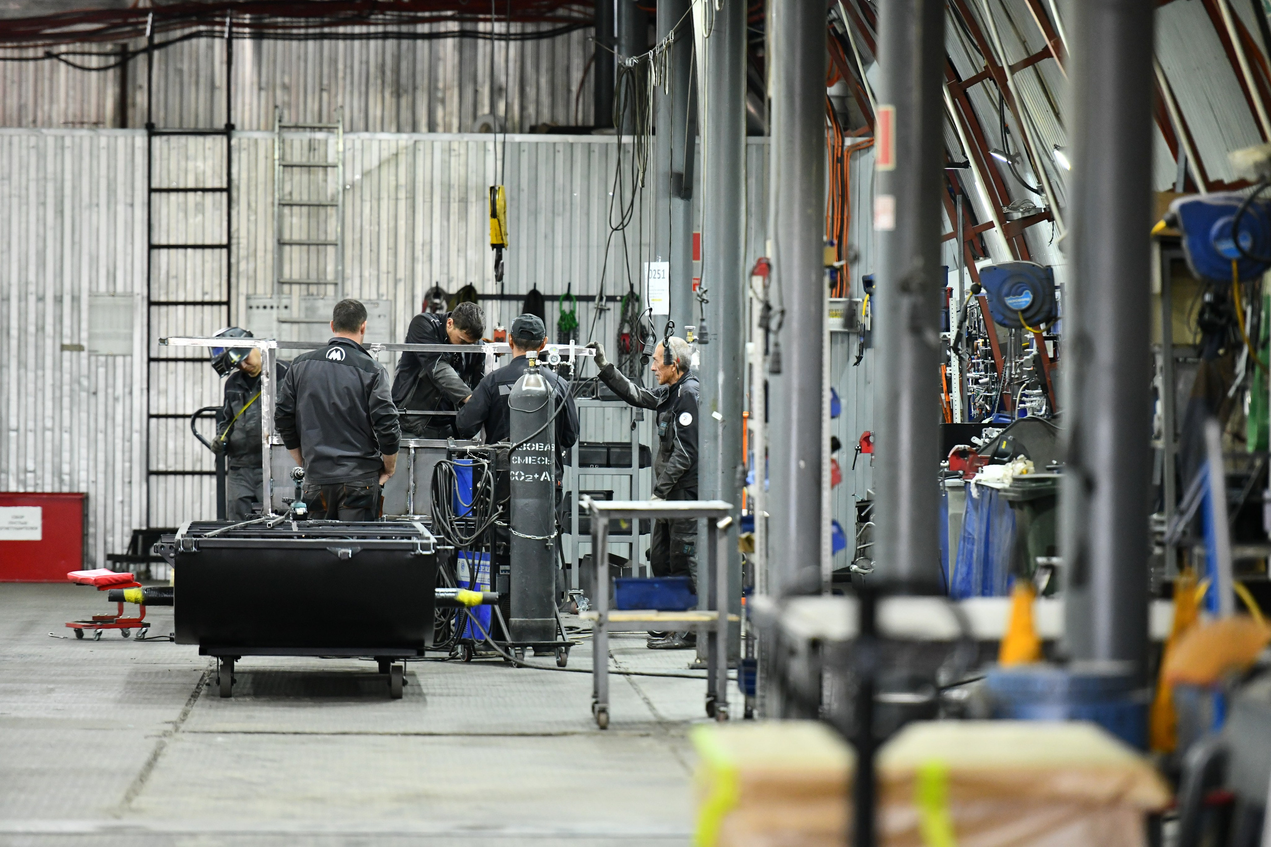 Репортаж с экскурсии на Завод ТРОМ. Репортажный и семейный фотограф — Шелихов Сергей