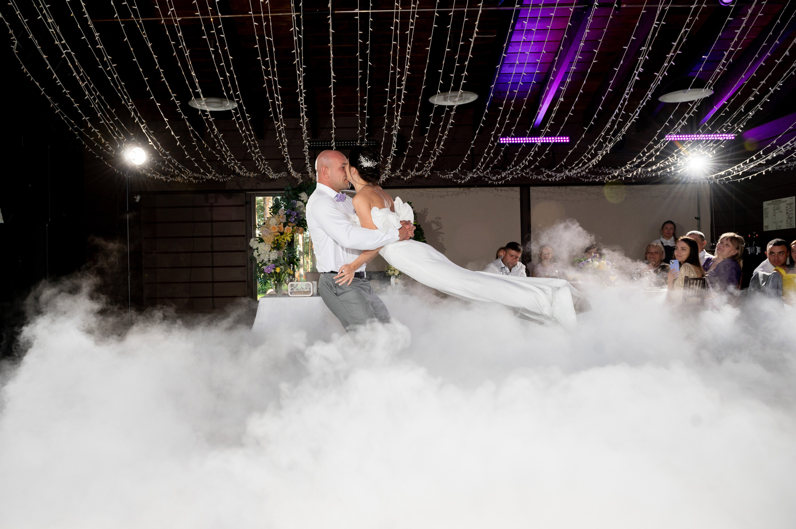 Летняя свадьба В Санкт-Петербурге и красивой выездной регистрацией Даши и Саши. Воздушная свадебная фотосессия в Петербурге. Портретный, семейный и свадебный фотограф в Санкт-Петербурге и в Пушкине Ширяев Денис