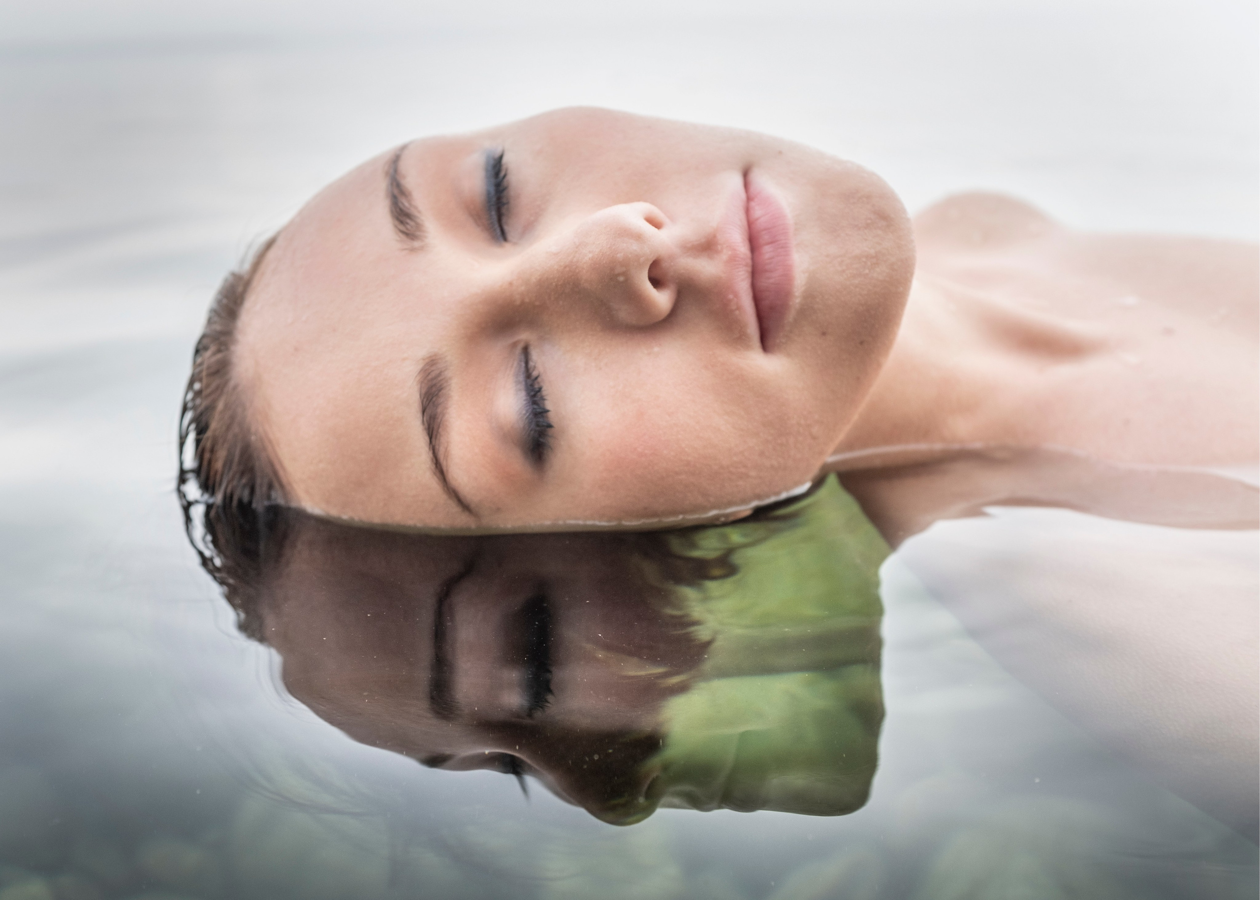 Портреты. Elena Anosova is an award-winning visual artist