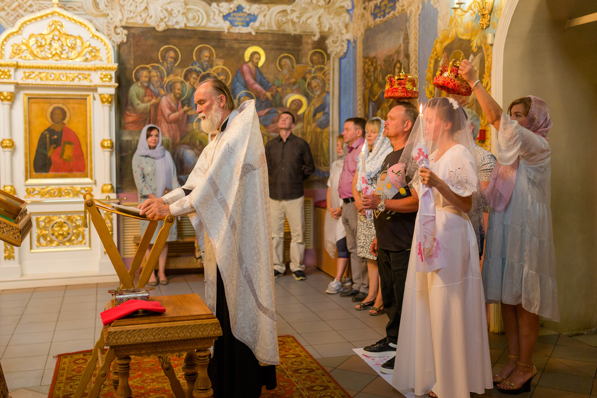 Фото венчания в церкви в Ярославле. Фотограф в Ярославле | Фотосессия, фото-видео съемка
