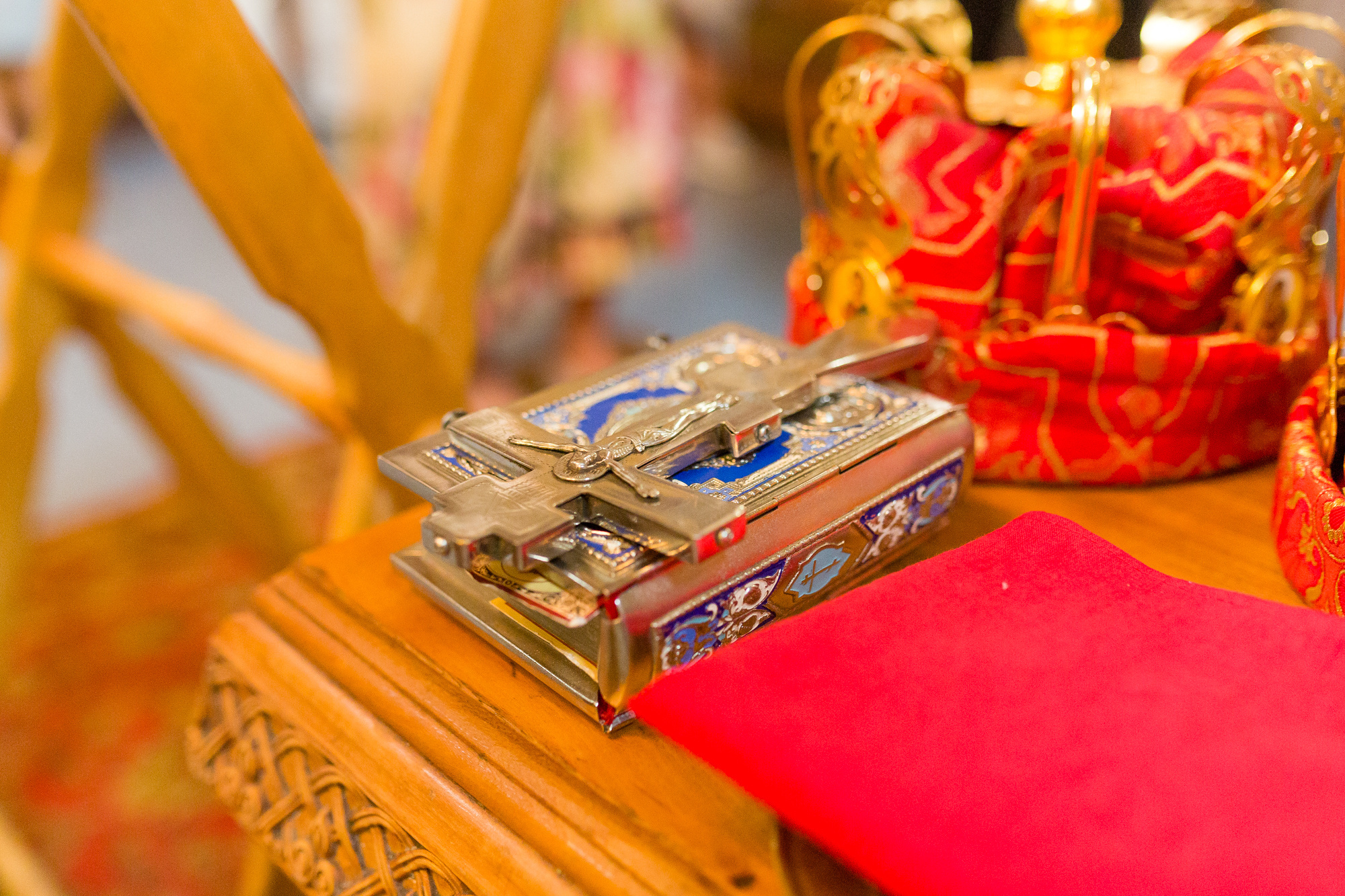 Фото венчания в церкви в Ярославле. Фотограф в Ярославле | Фотосессия, фото-видео съемка