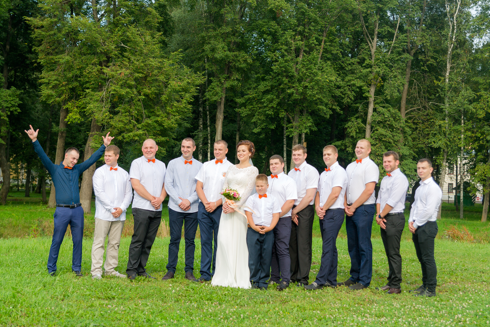 свадебная прогулка в угличе, фотограф заказать https://ivan-photo-video.ru