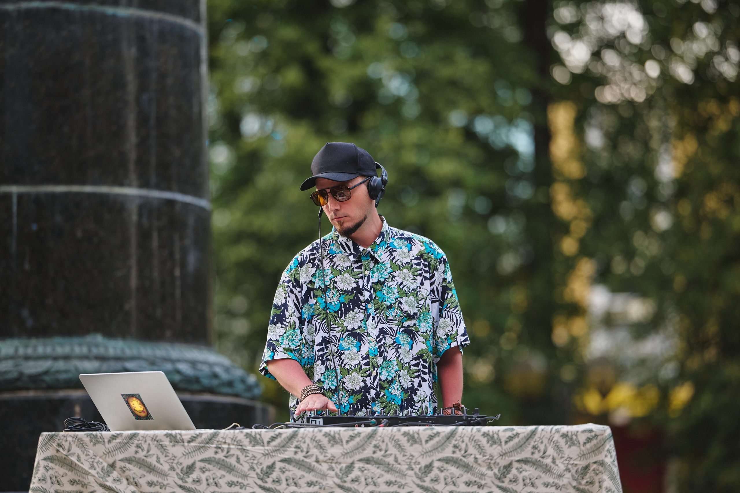 Ива фест 2025. Фотограф в Иваново: Каталожная съемка одежды и постельного белья, Wildberries