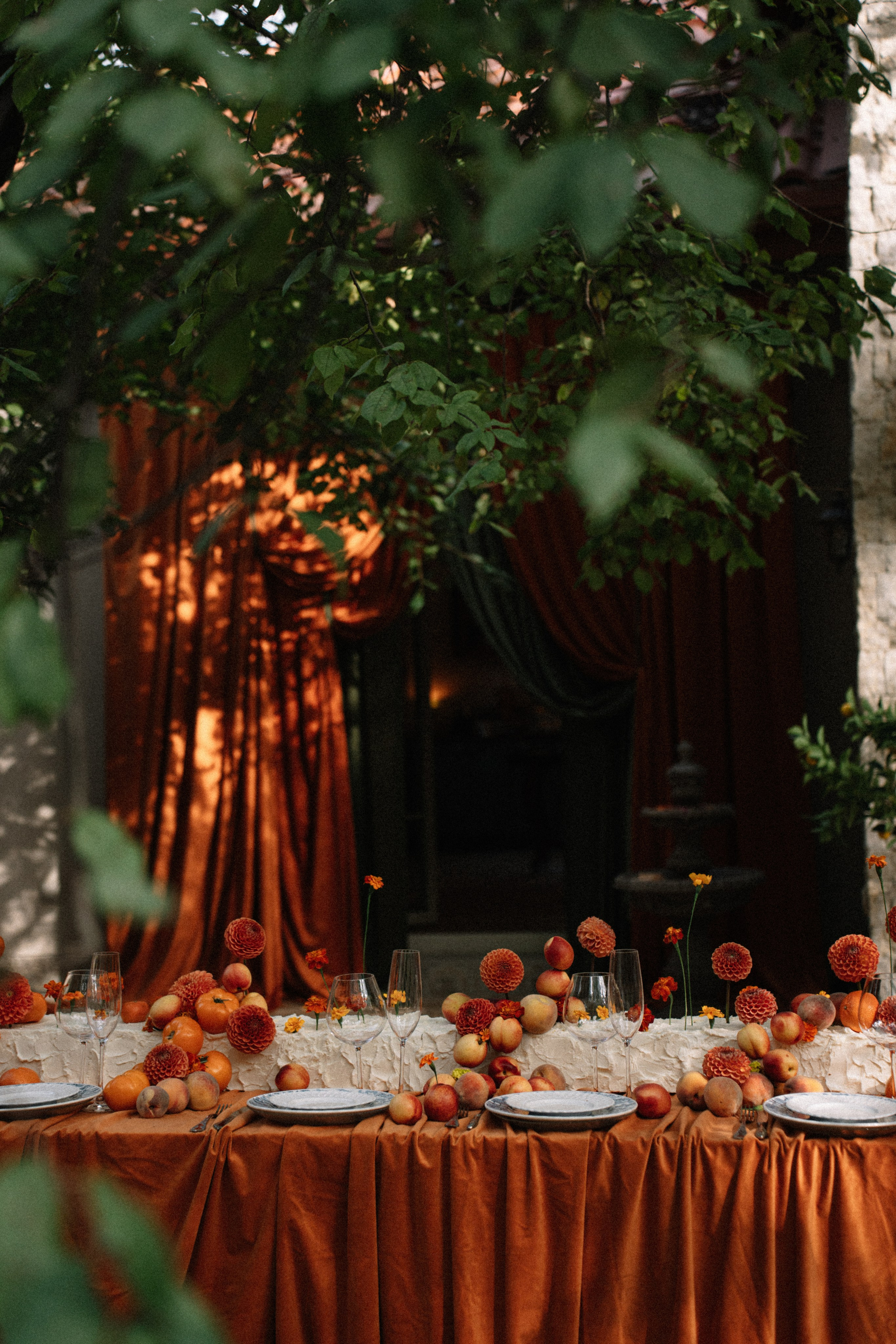 Свадебная фотосессия на вилле VILLA ROSSA