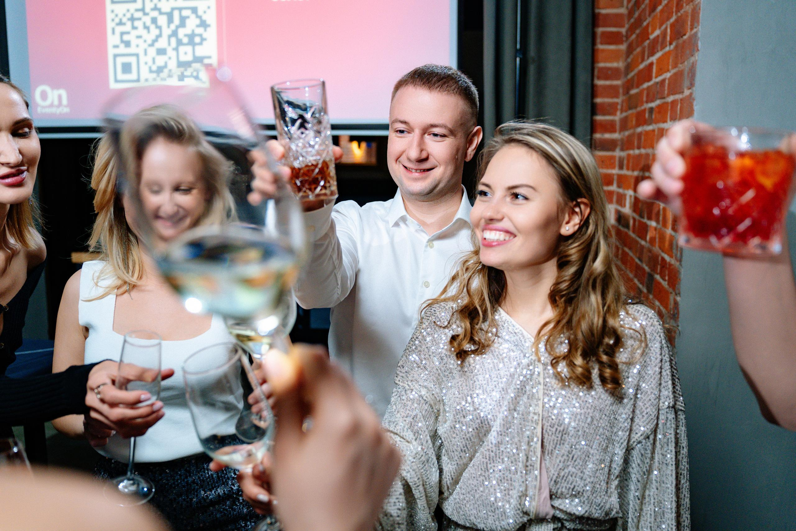 День рождения Вики (Винное казино)