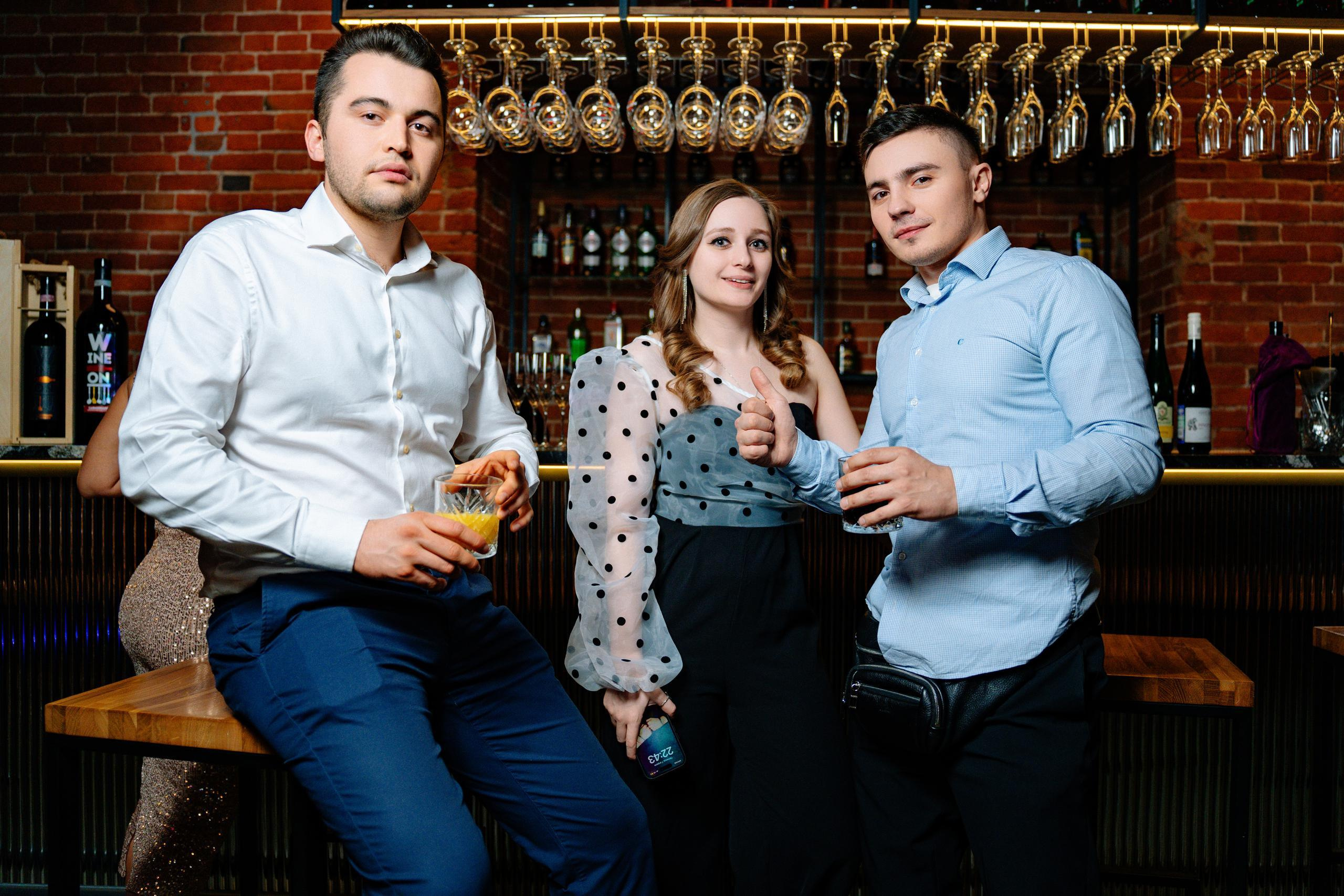 День рождения Вики (Винное казино)