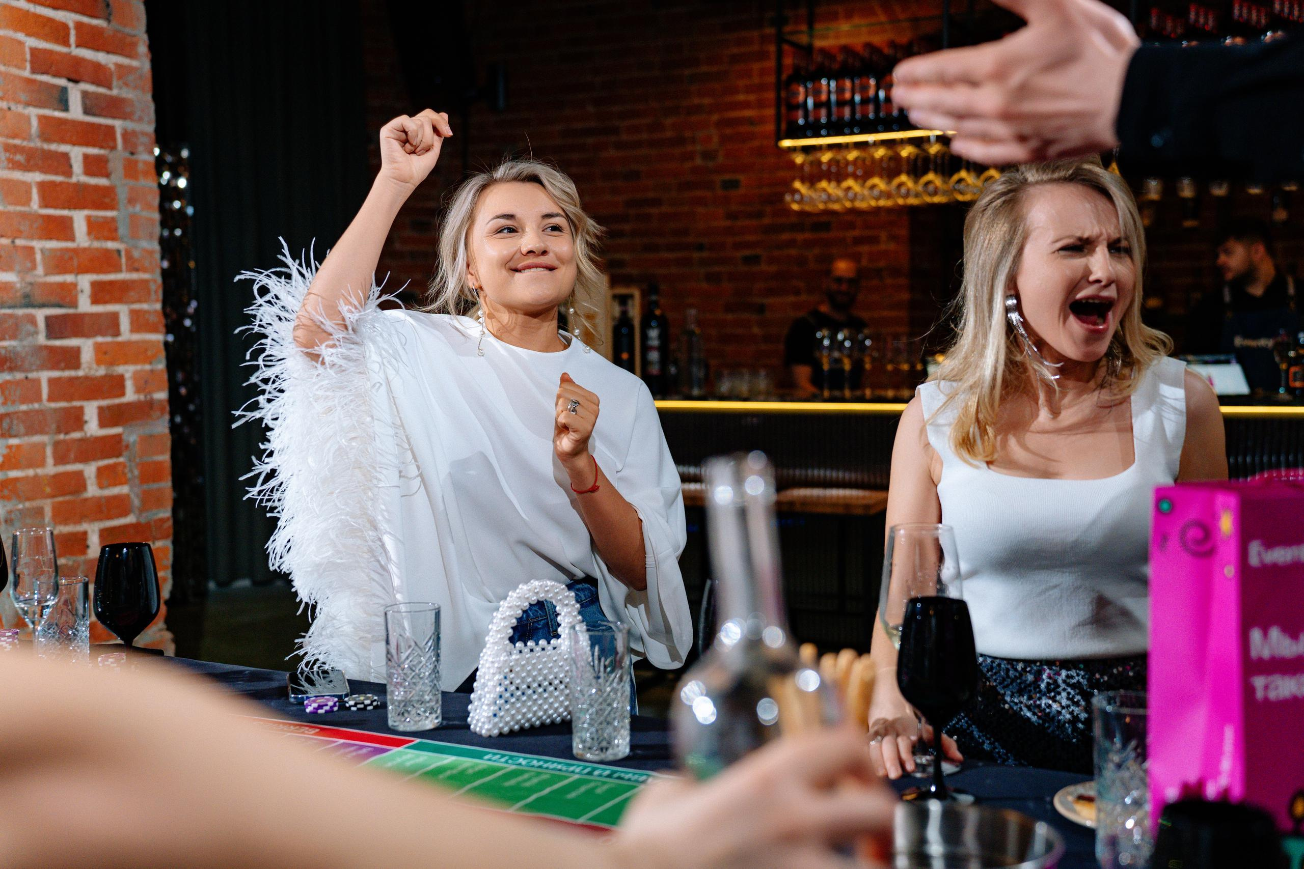 День рождения Вики (Винное казино)