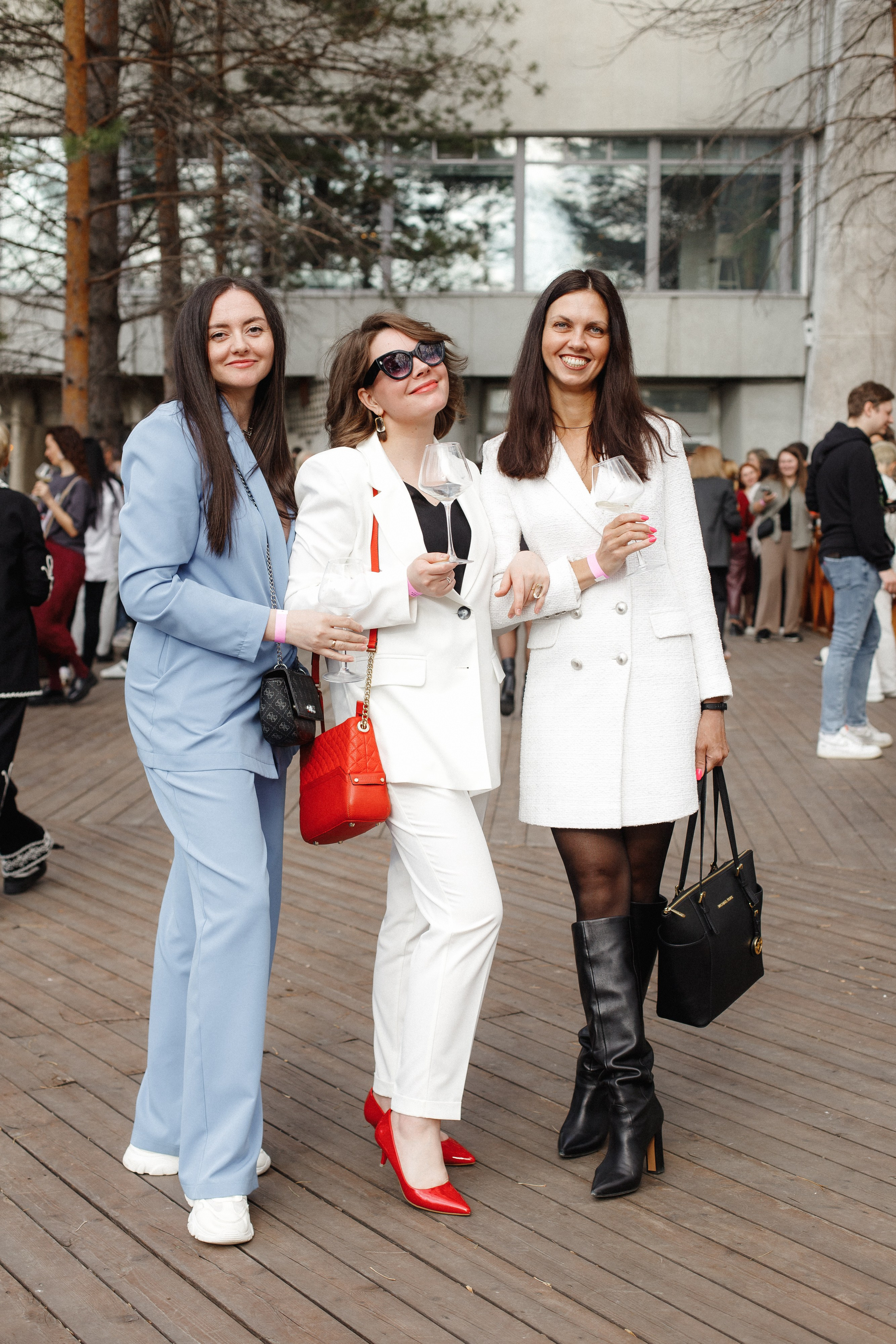 ФЕСТИВАЛЬ ИГРИСТЫХ ВИН. СВОИ. ФОТООТЧЕТЫ-СОБЫТИЯ-МЕСТА