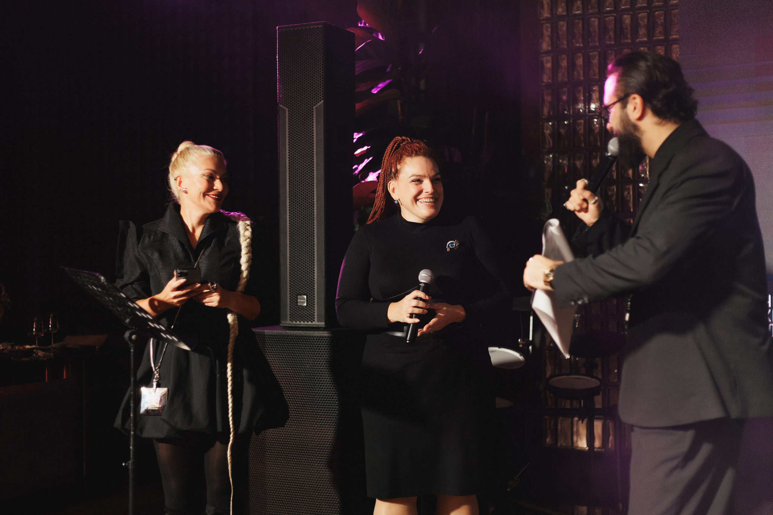 B.DAY PARTY ЖУРНАЛА •G. СВОИ. ФОТООТЧЕТЫ-СОБЫТИЯ-МЕСТА