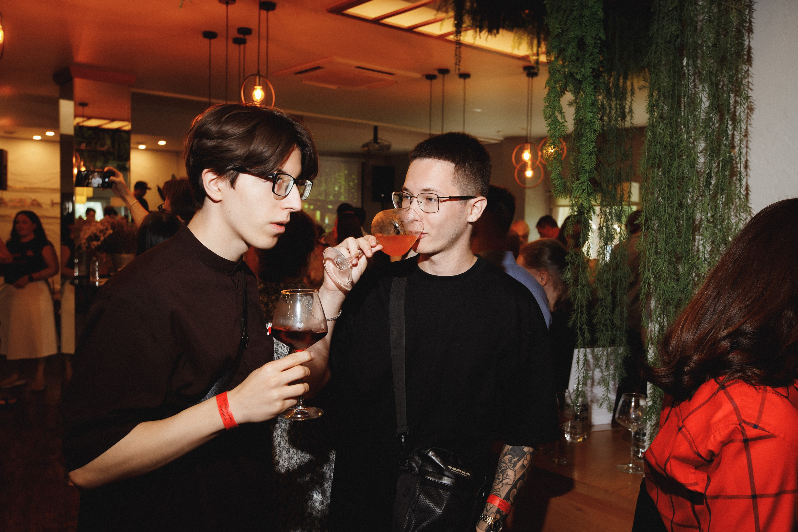 ФЕСТИВАЛЬ РОССИЙСКОГО ВИНА. СВОИ. ФОТООТЧЕТЫ-СОБЫТИЯ-МЕСТА