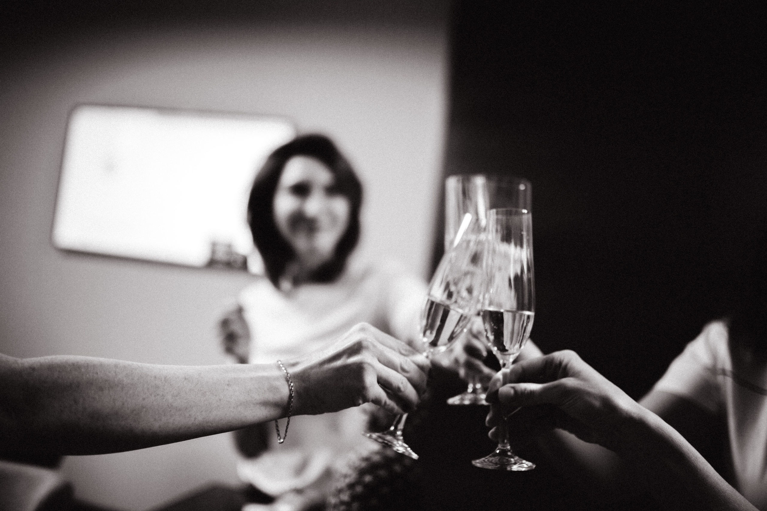 Фотосессия на девичник в Москве, заказать услуги профессионального фотографа — Цены и стоимость услуг фотографа на фотосъёмку девичника