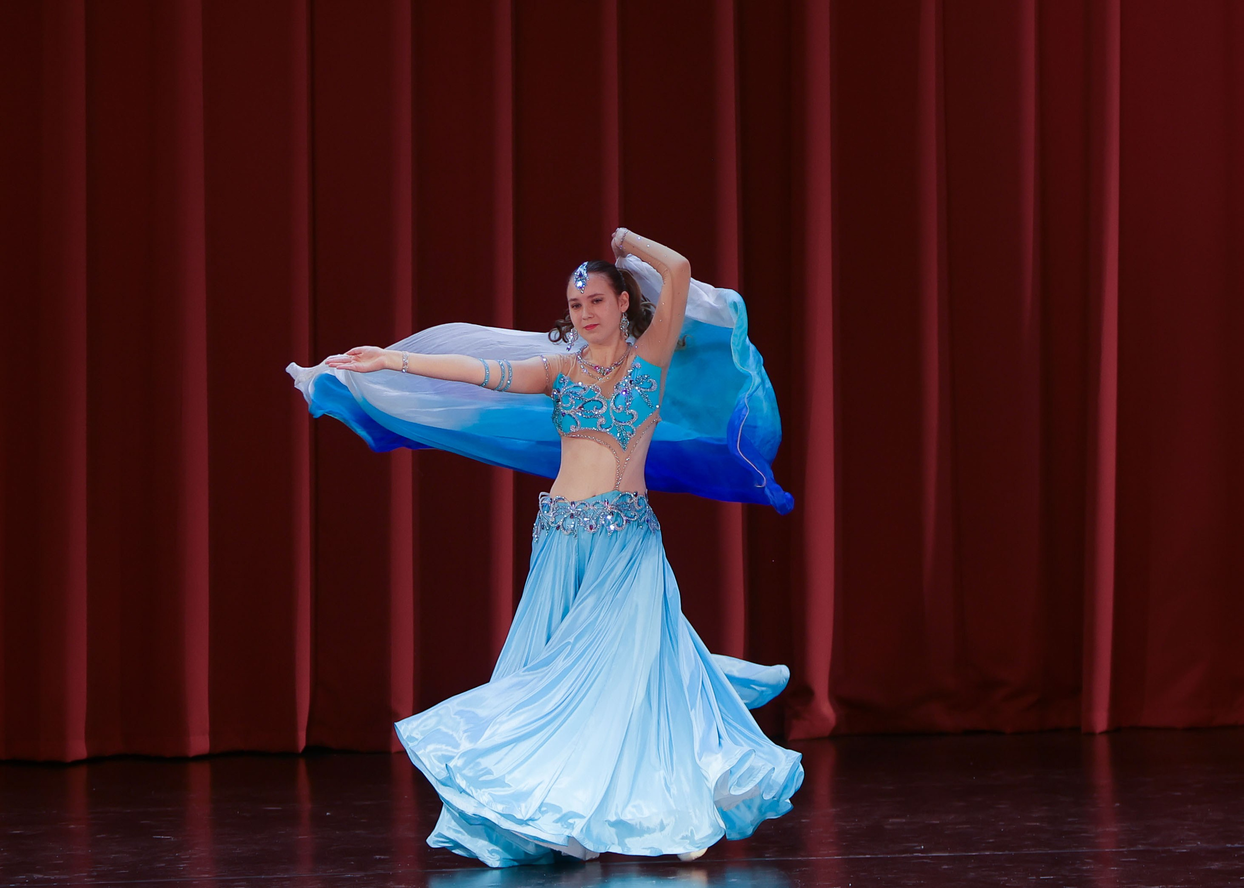 Фестиваль хореографического искусства «КУБОК ЛЕГЕНДЫ — 2025». Выпускные альбомы и школьный фотограф в Подольске, Троицке, Щербинке, Москве и Московской области