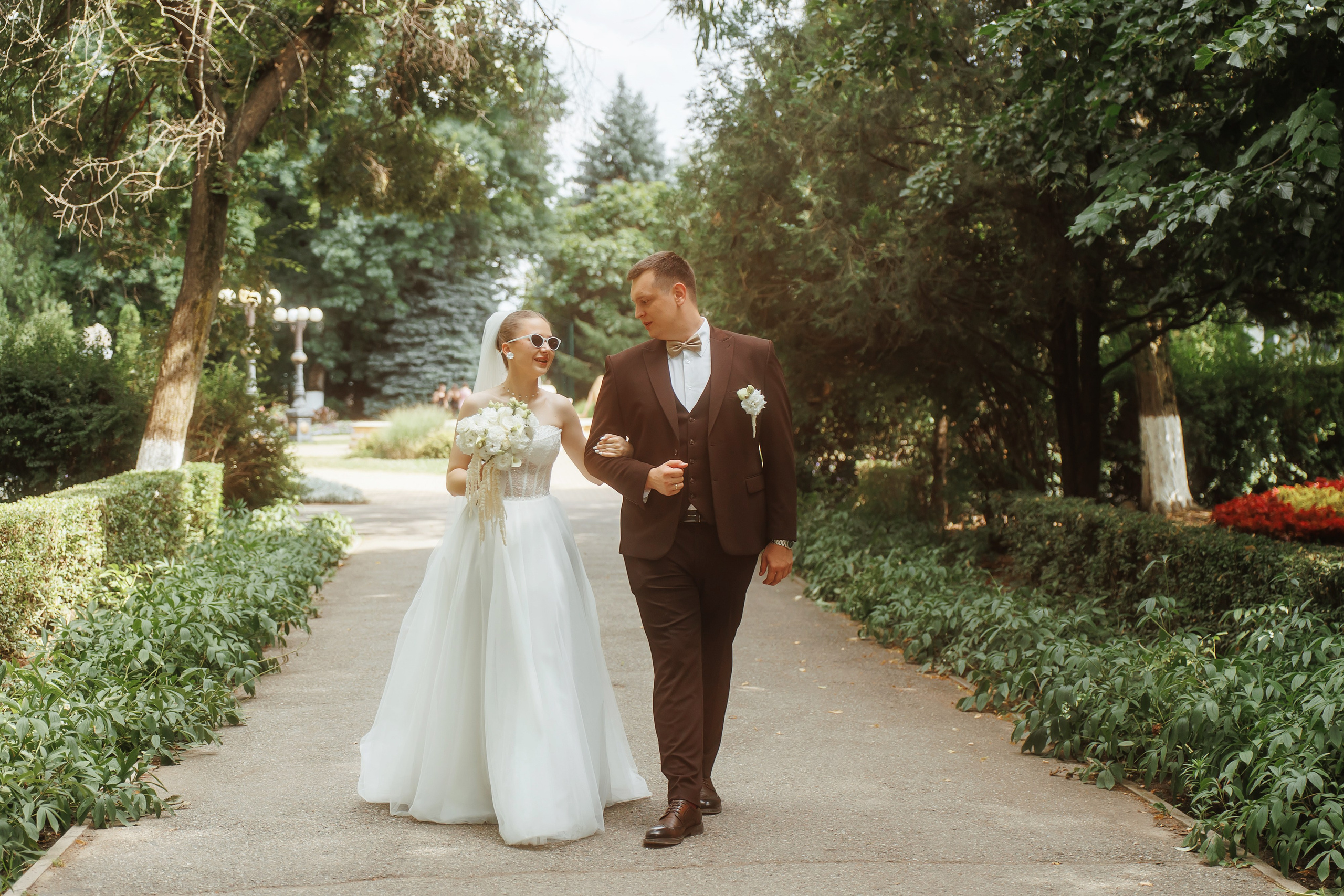 Свадебное фото в отеле Зеленый парк выездная регистрация и банкет в ресторане Гости. Дмитрий Шевченко свадебное фото в г. Краснодар — Армавир — Лабинск