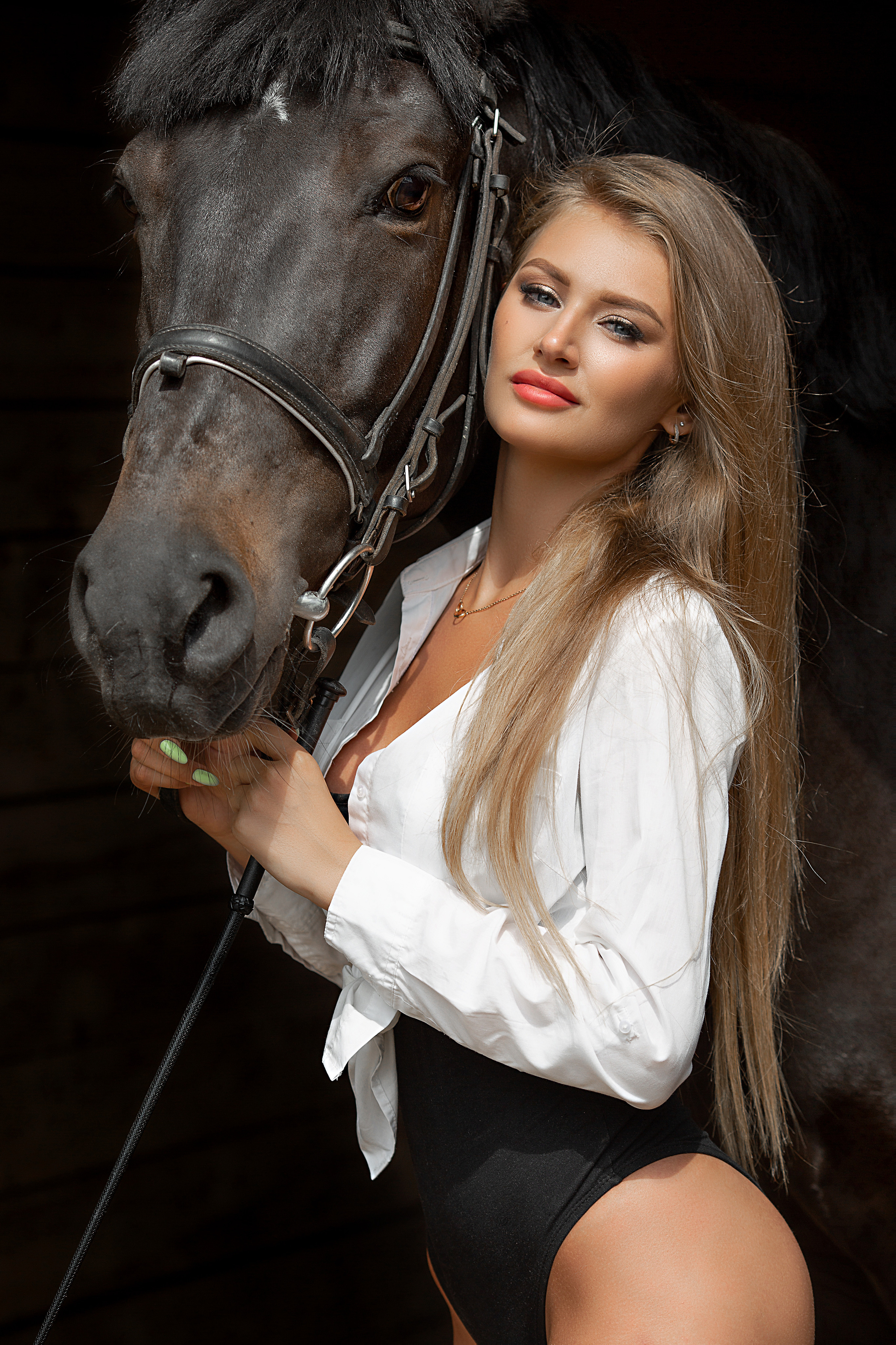 Фотосессия Натальи с Воробьем и Бризом. Фотосессия с лошадьми в Нижнем Новгороде