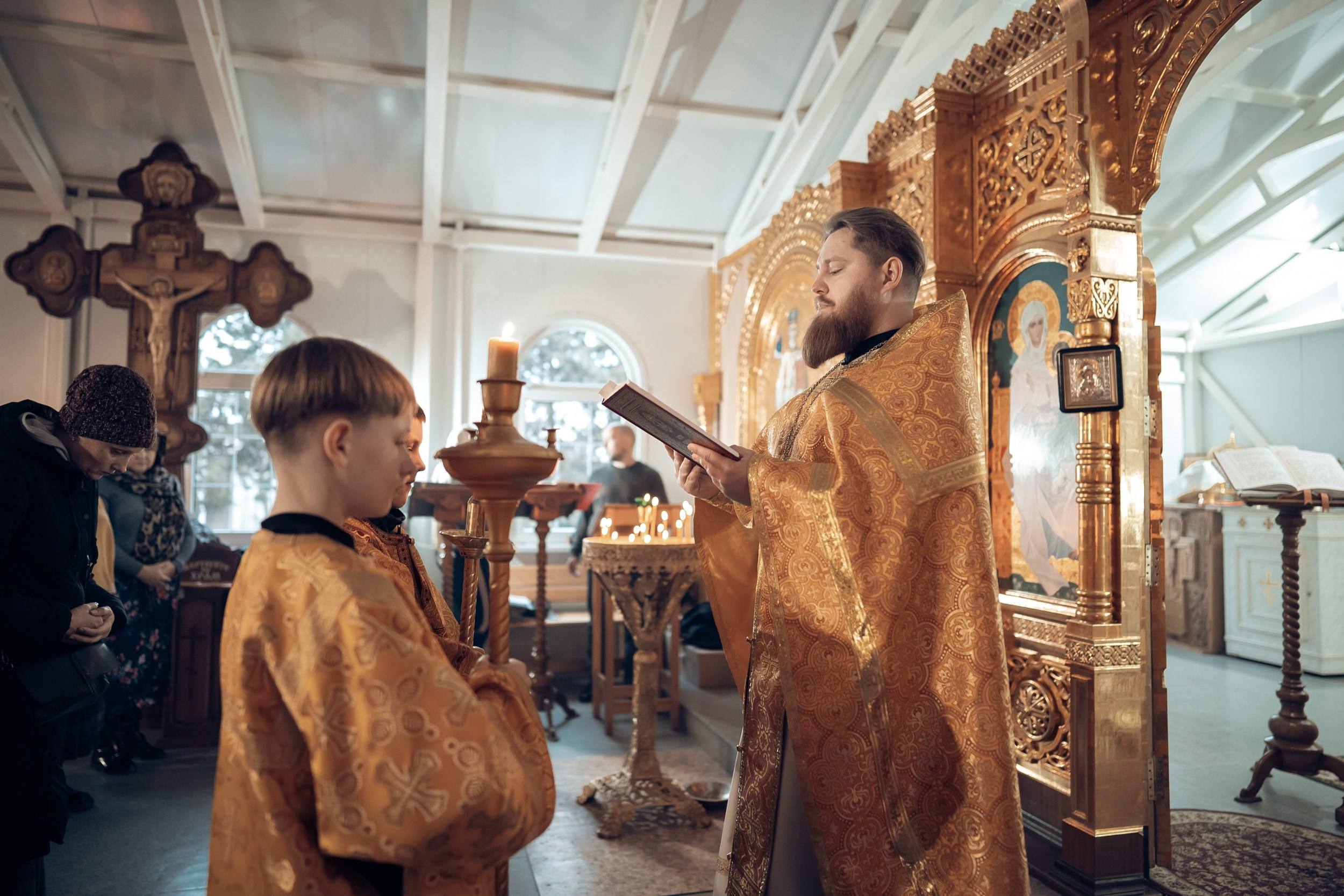 Богослужения в храме Прп.Виталия Александрийского г. Севастополь. Церковный фотограф Севастополь