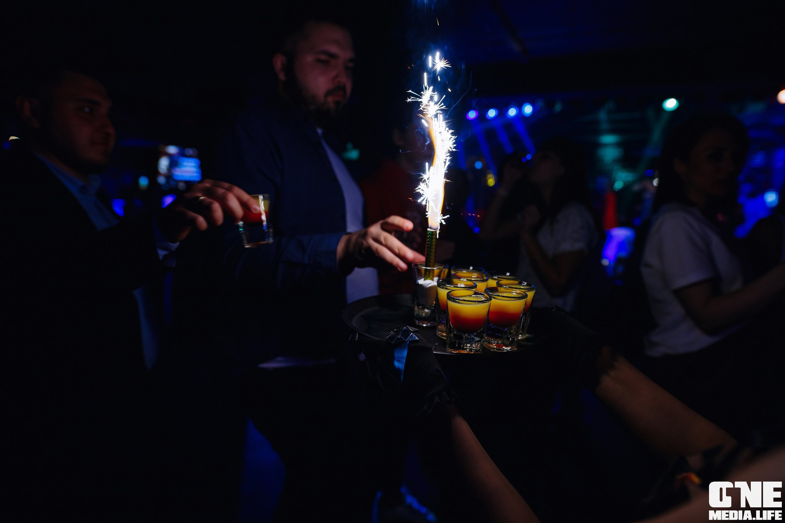 Фоторепортаж из караоке клуба Эйфория. One Media Life: фоторепортажи, фотоотчеты с мероприятий и заведений