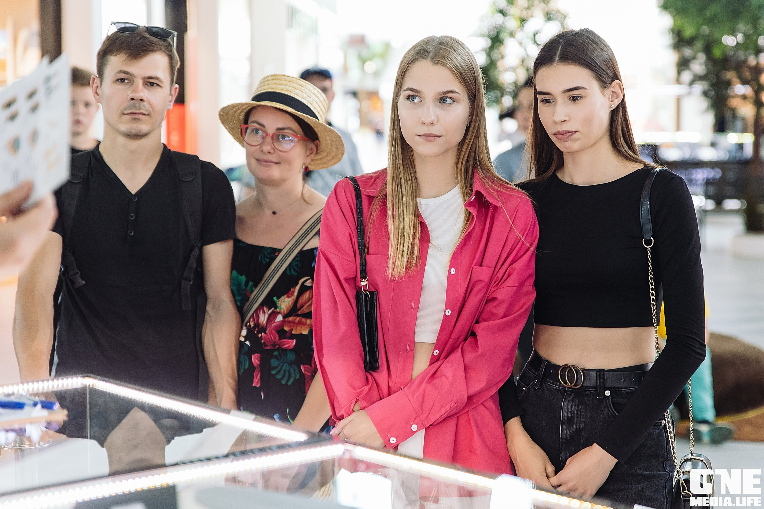 Фотоотчет с birthday party LoraGold jewelry в Балтии молл. One Media Life: фоторепортажи, фотоотчеты с мероприятий и заведений