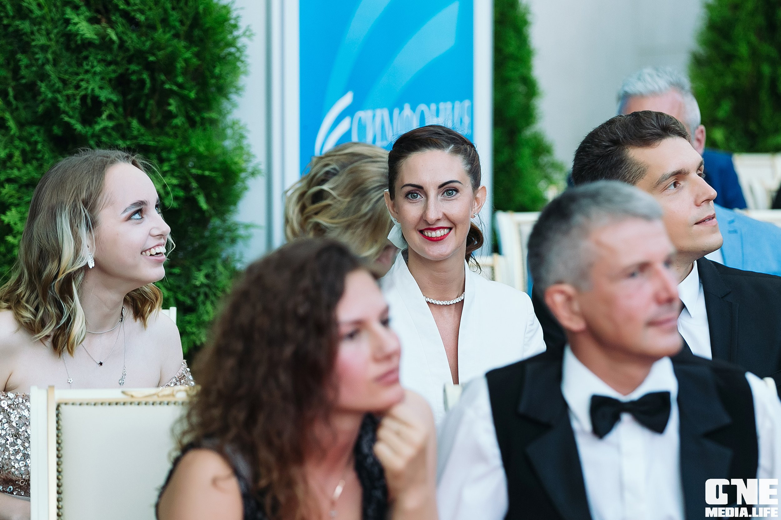 Фоторепортаж с Янтарного Бала. One Media Life: фоторепортажи, фотоотчеты с мероприятий и заведений
