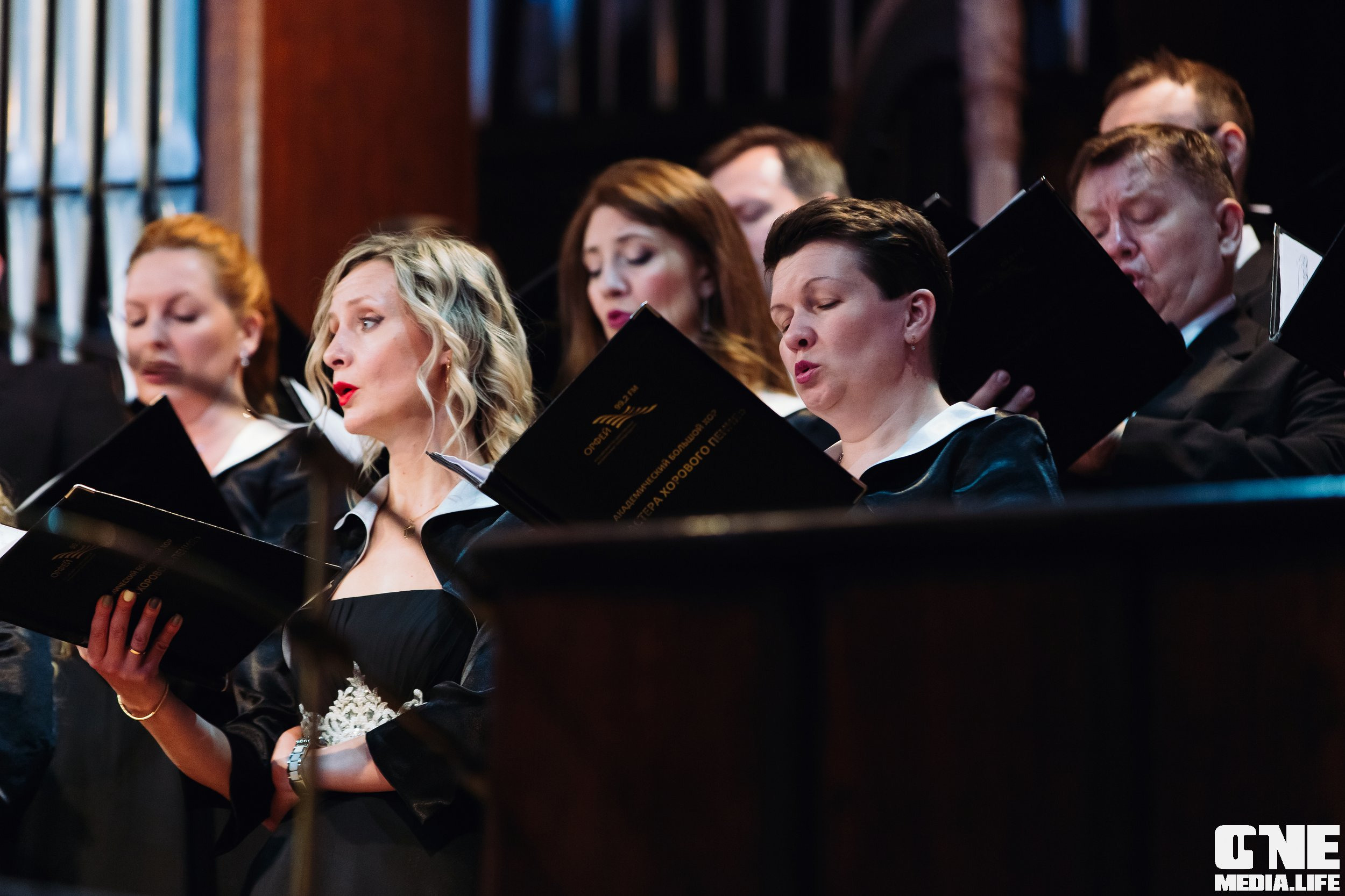 Фоторепортаж из Калининградской Филармонии. One Media Life: фоторепортажи, фотоотчеты с мероприятий и заведений