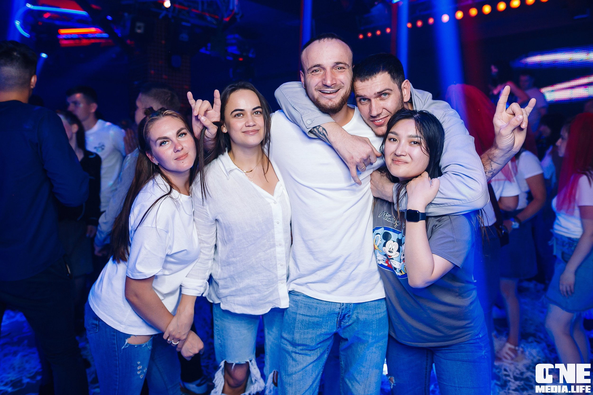 Фоторепортаж из ночного клуба Планета. One Media Life: фоторепортажи, фотоотчеты с мероприятий и заведений