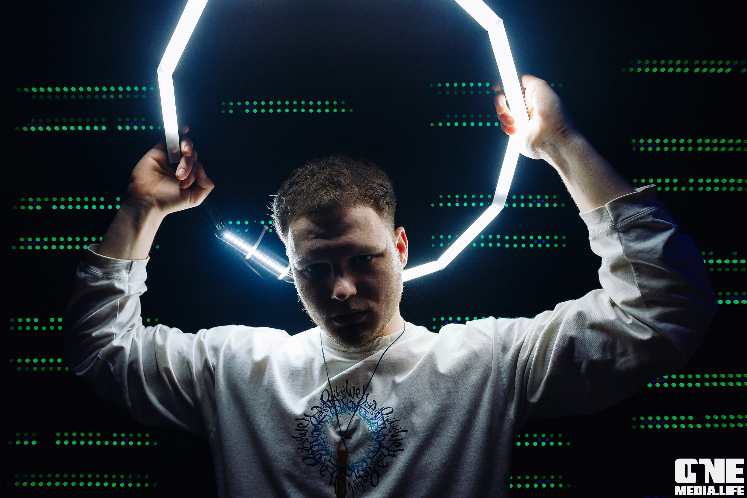 Суббота в развлекательном комплексе Планета. One Media Life: фоторепортажи, фотоотчеты с мероприятий и заведений