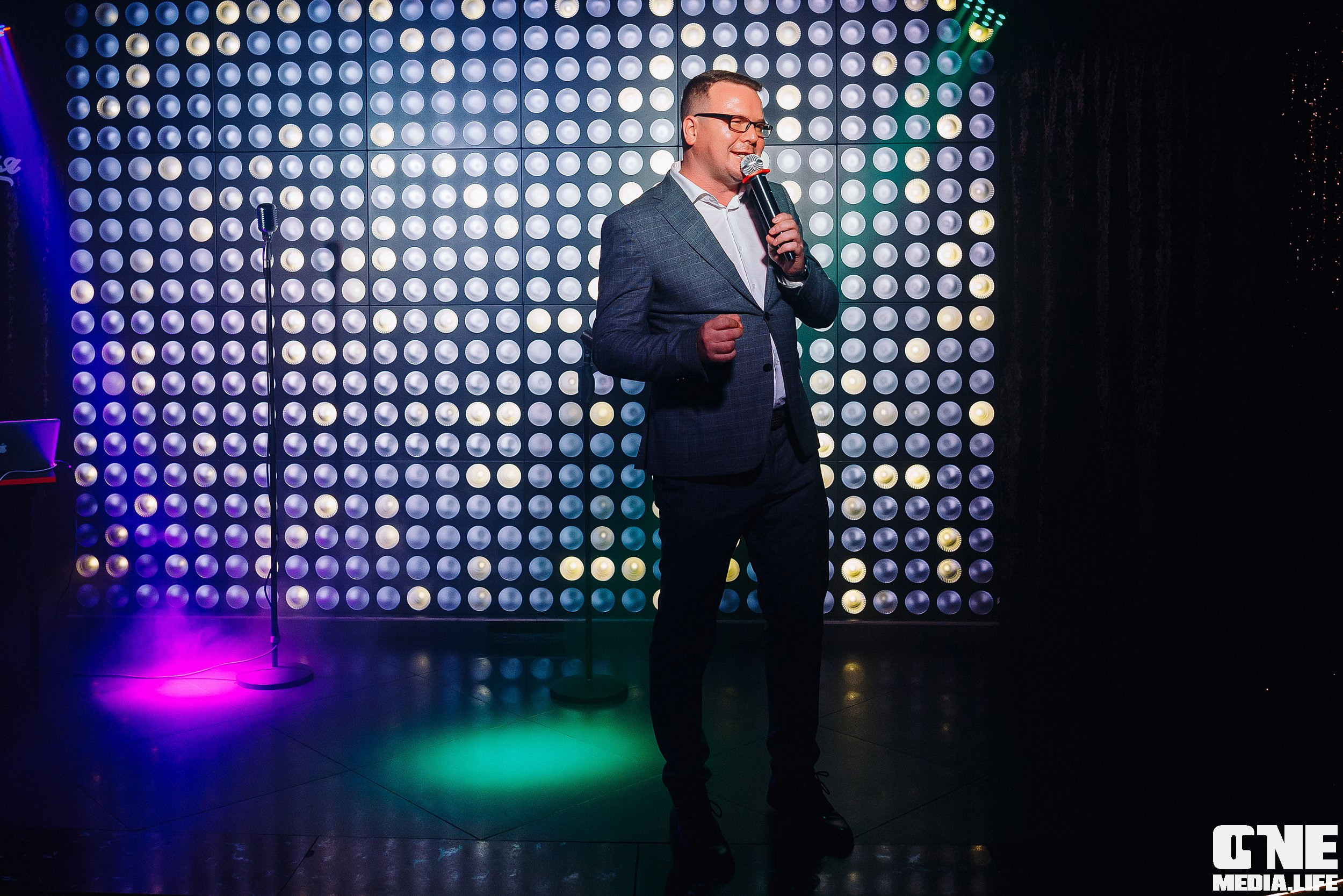 Фоторепортаж из караоке-клуба Эйфория. One Media Life: фоторепортажи, фотоотчеты с мероприятий и заведений