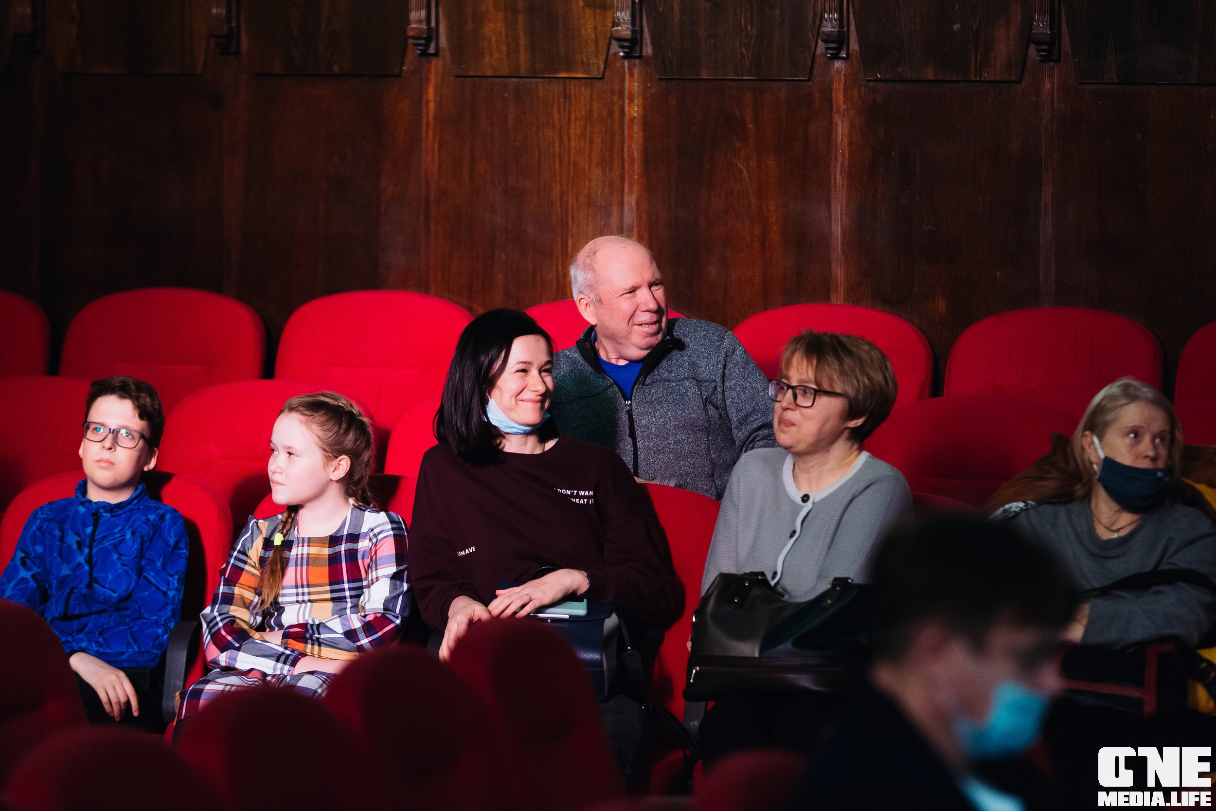 Фоторепортаж из Калининградской Филармонии. One Media Life: фоторепортажи, фотоотчеты с мероприятий и заведений