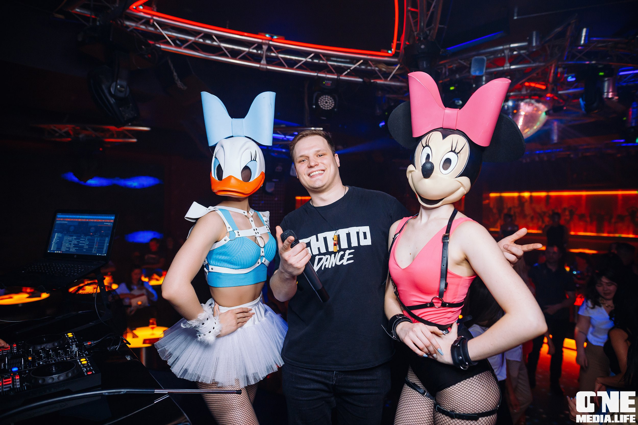 Фотоотчет из ночного клуба Планета. One Media Life: фоторепортажи, фотоотчеты с мероприятий и заведений