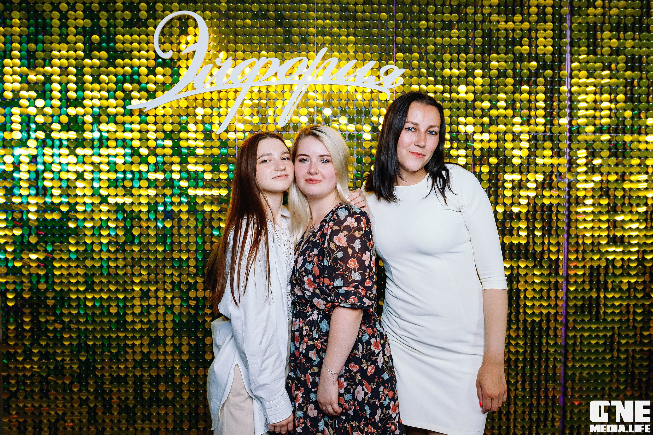 Фоторепортаж из караоке клуба Эйфория. One Media Life: фоторепортажи, фотоотчеты с мероприятий и заведений