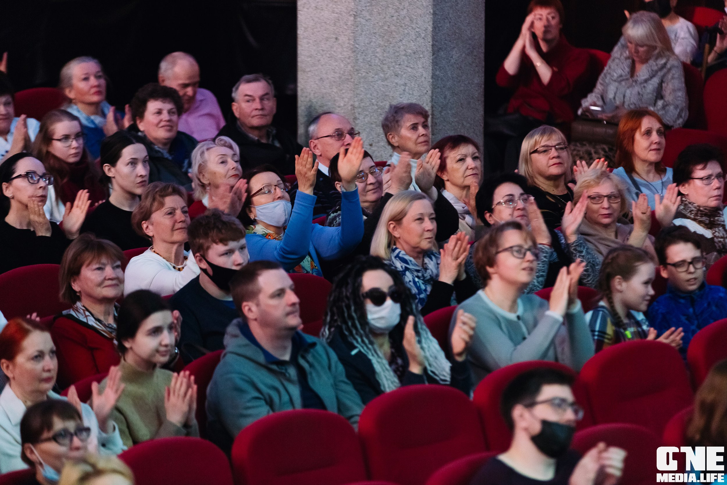 Фоторепортаж из Калининградской Филармонии. One Media Life: фоторепортажи, фотоотчеты с мероприятий и заведений