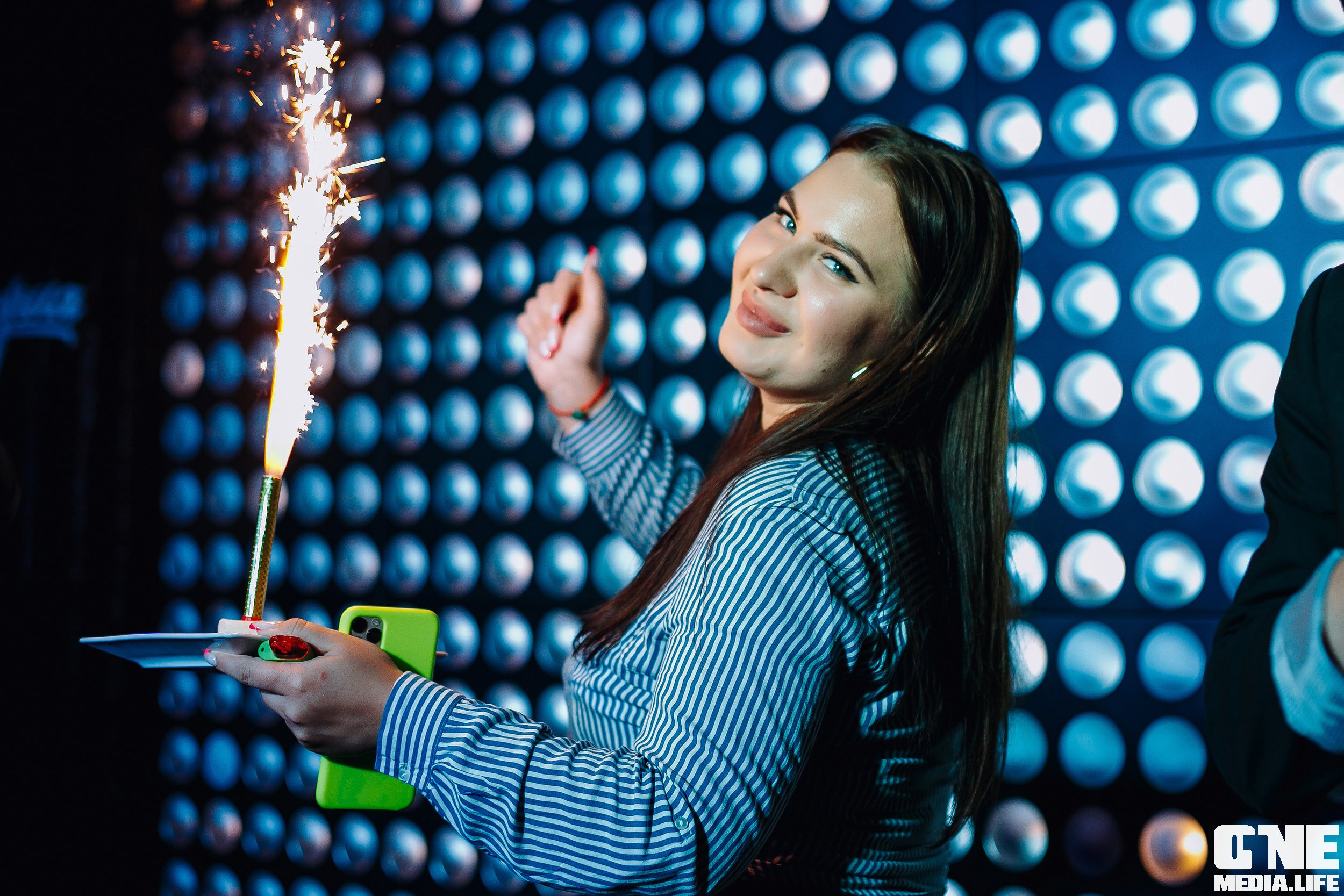 Фоторепортаж из караоке-клуба «Эйфория». One Media Life: фоторепортажи, фотоотчеты с мероприятий и заведений