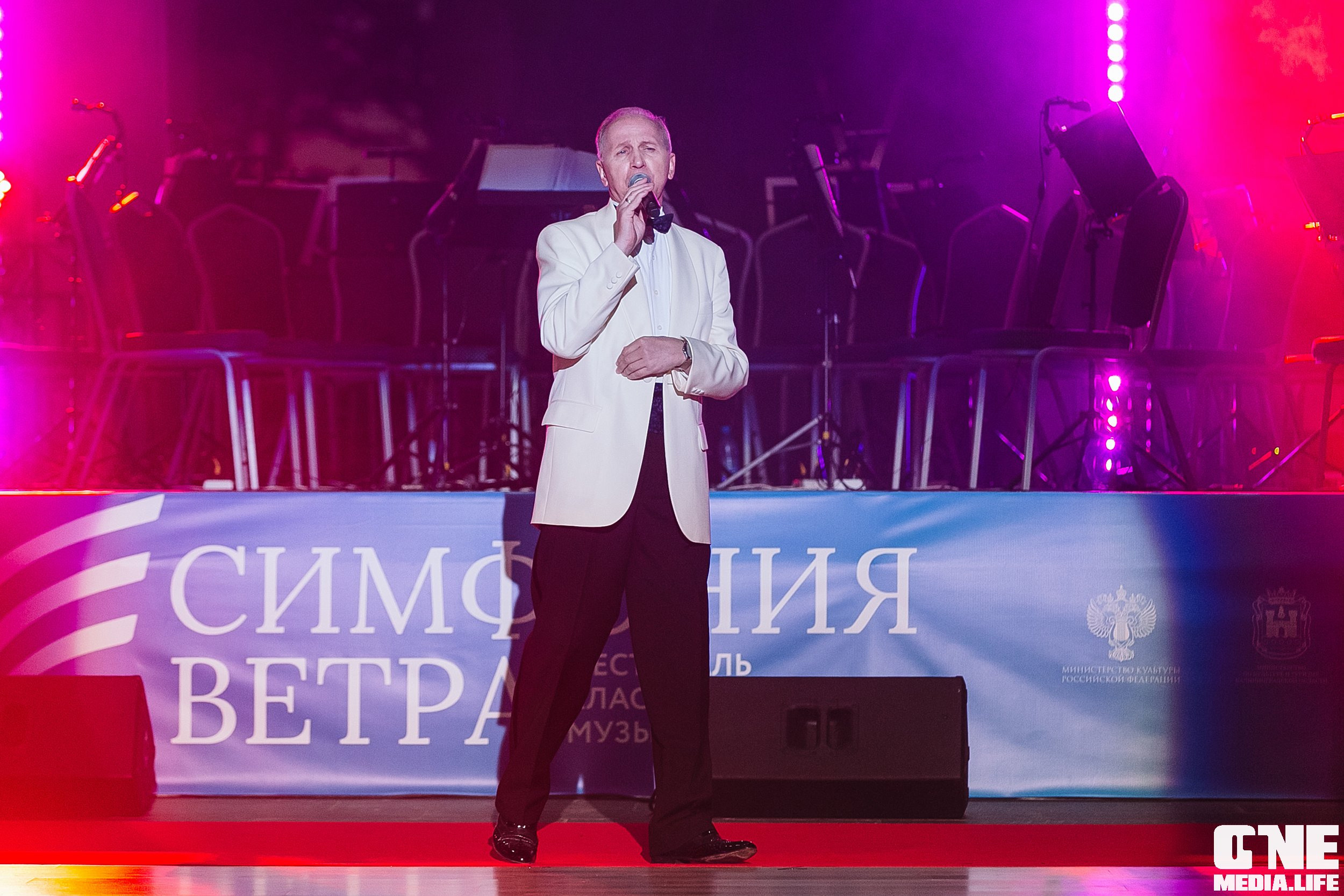 Фоторепортаж с Янтарного Бала. One Media Life: фоторепортажи, фотоотчеты с мероприятий и заведений