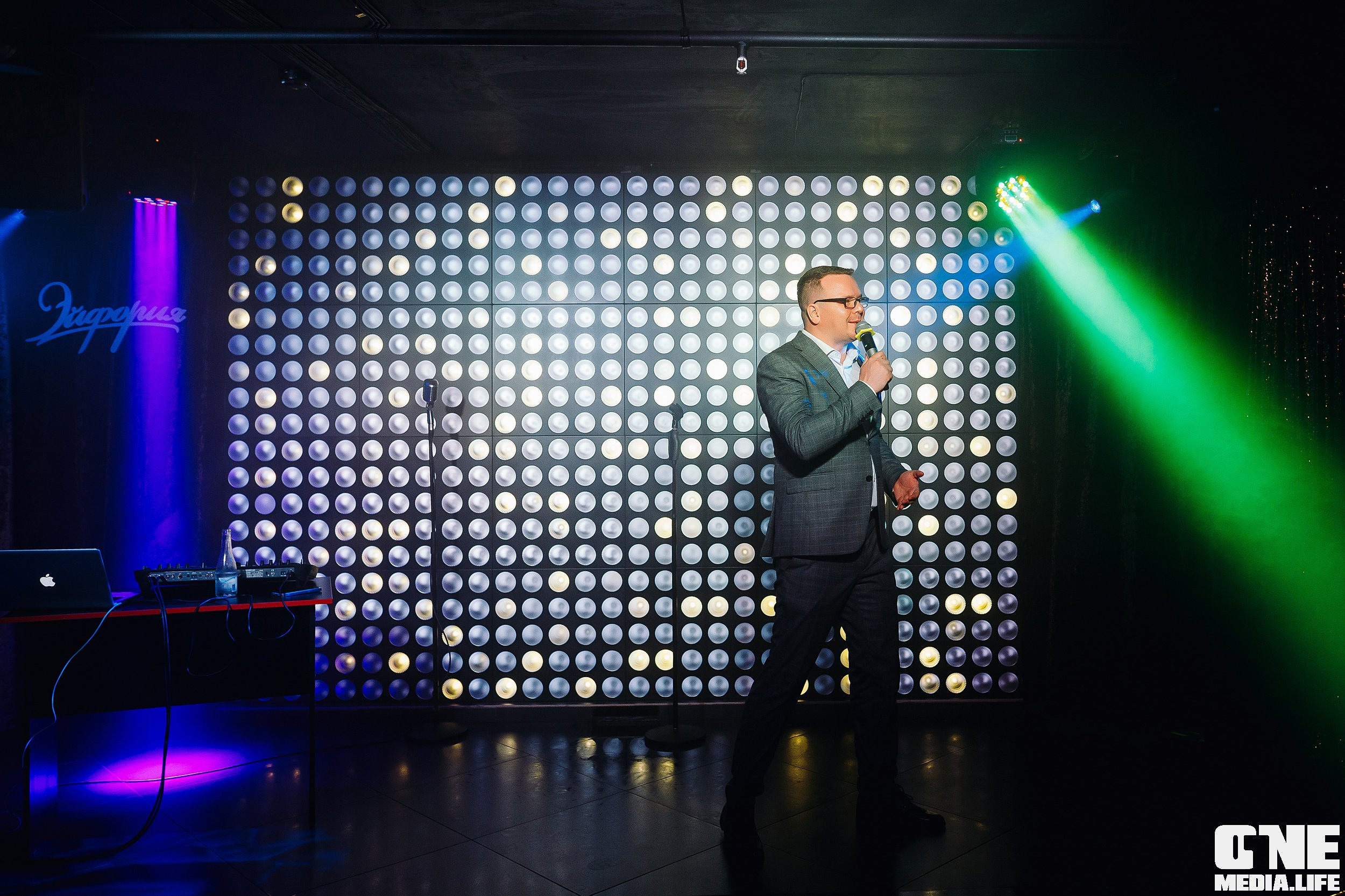 Фоторепортаж из караоке клуба Эйфория. One Media Life: фоторепортажи, фотоотчеты с мероприятий и заведений