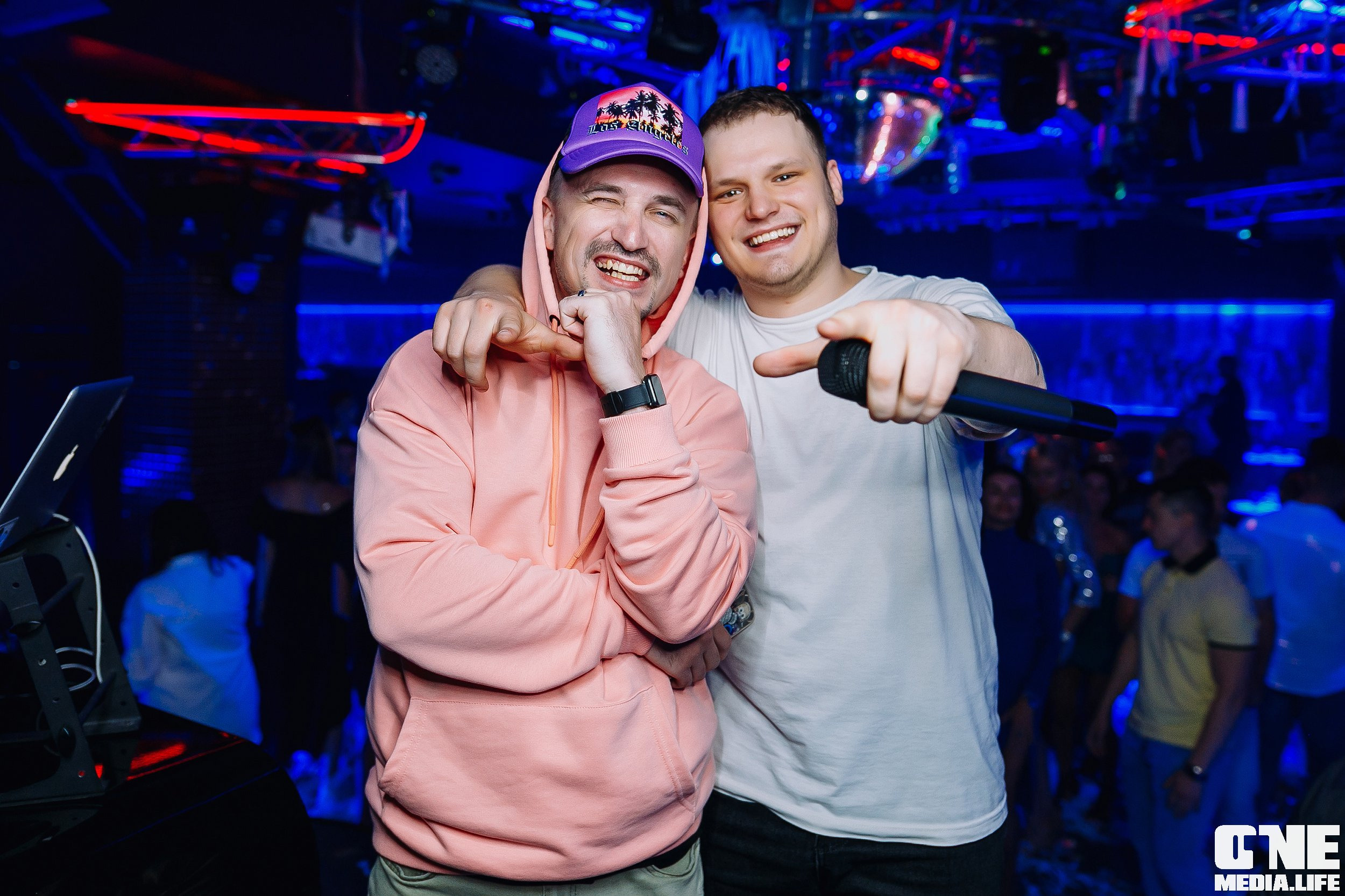 Фоторепортаж из ночного клуба Планета. One Media Life: фоторепортажи, фотоотчеты с мероприятий и заведений