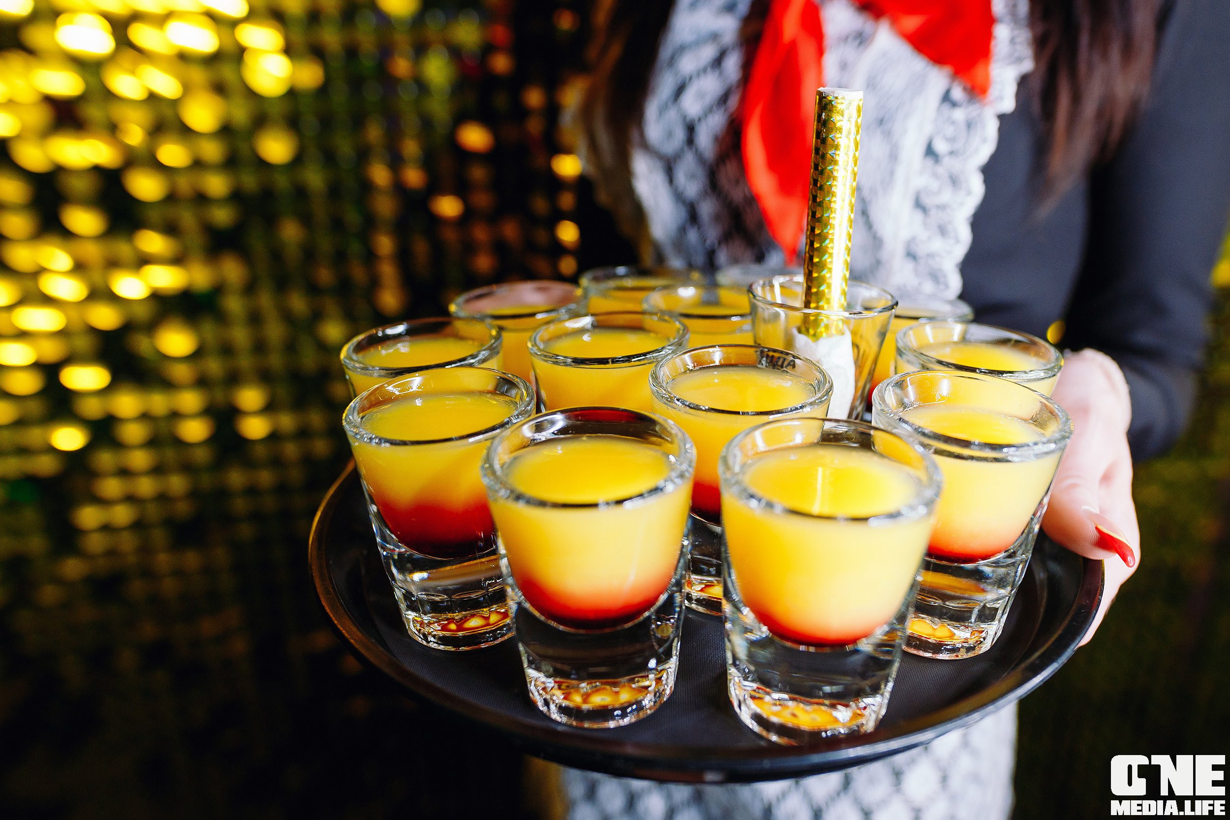 Мир, Клуб, Май в караоке Эйфория. One Media Life: фоторепортажи, фотоотчеты с мероприятий и заведений