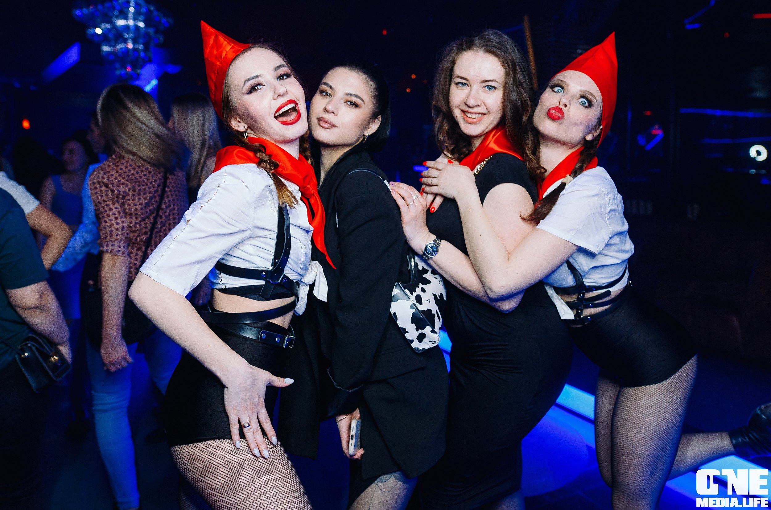 Фоторепортаж из ночного клуба Планета. One Media Life: фоторепортажи, фотоотчеты с мероприятий и заведений