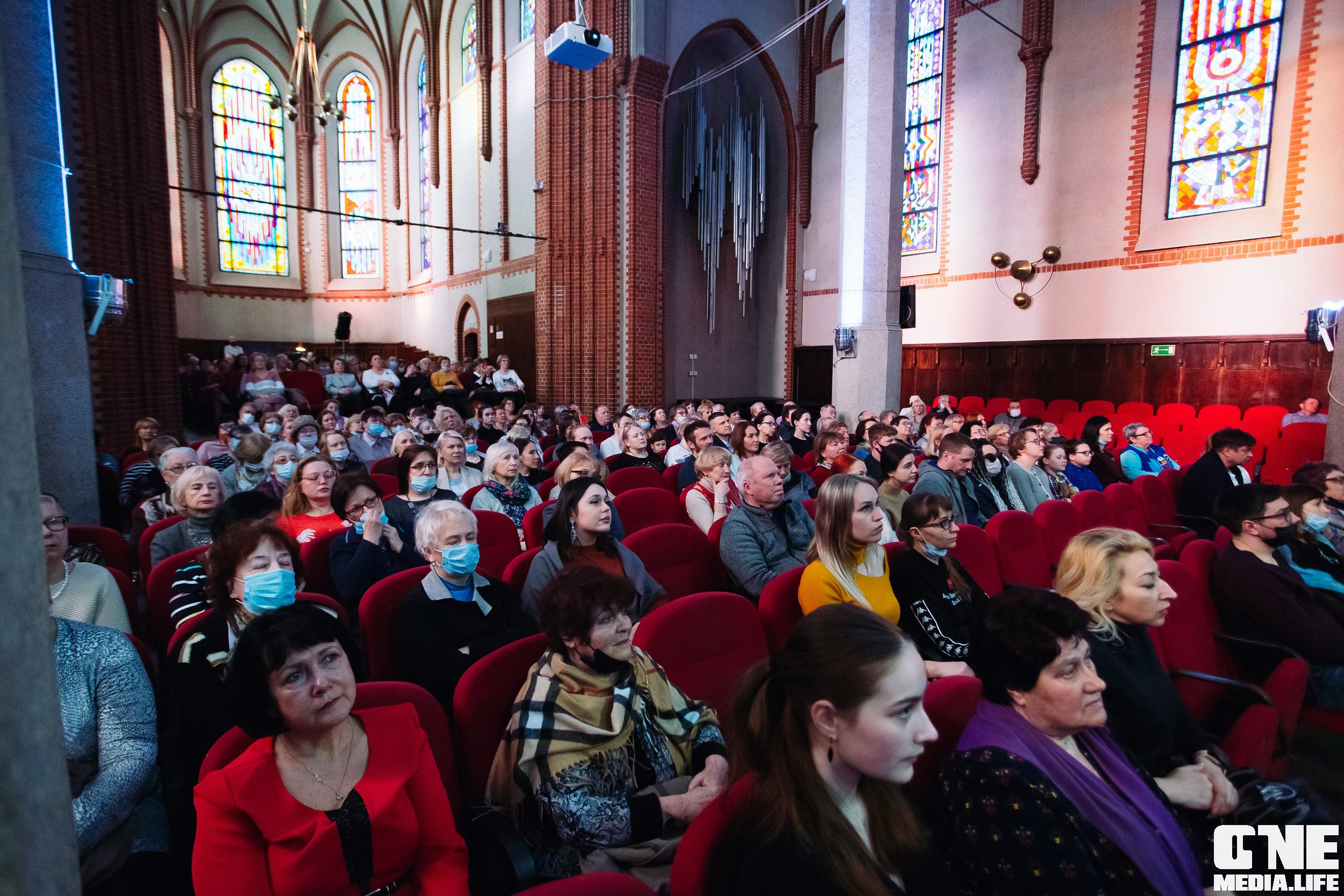 Фоторепортаж из Калининградской Филармонии. One Media Life: фоторепортажи, фотоотчеты с мероприятий и заведений