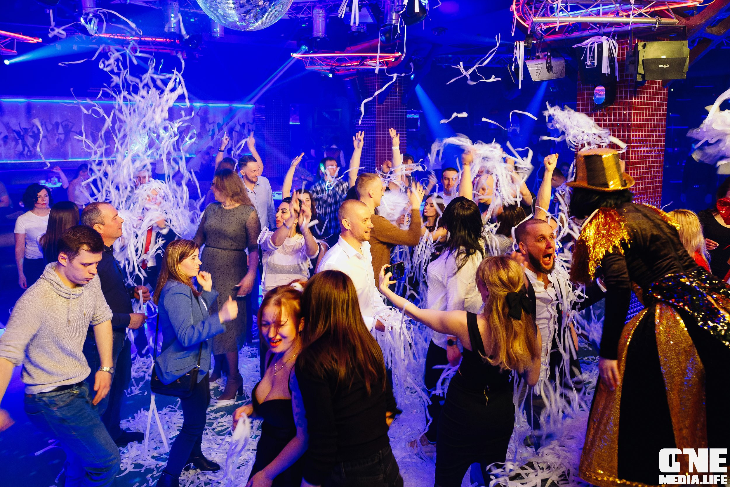 Фоторепортаж из ночного клуба Планета. One Media Life: фоторепортажи, фотоотчеты с мероприятий и заведений