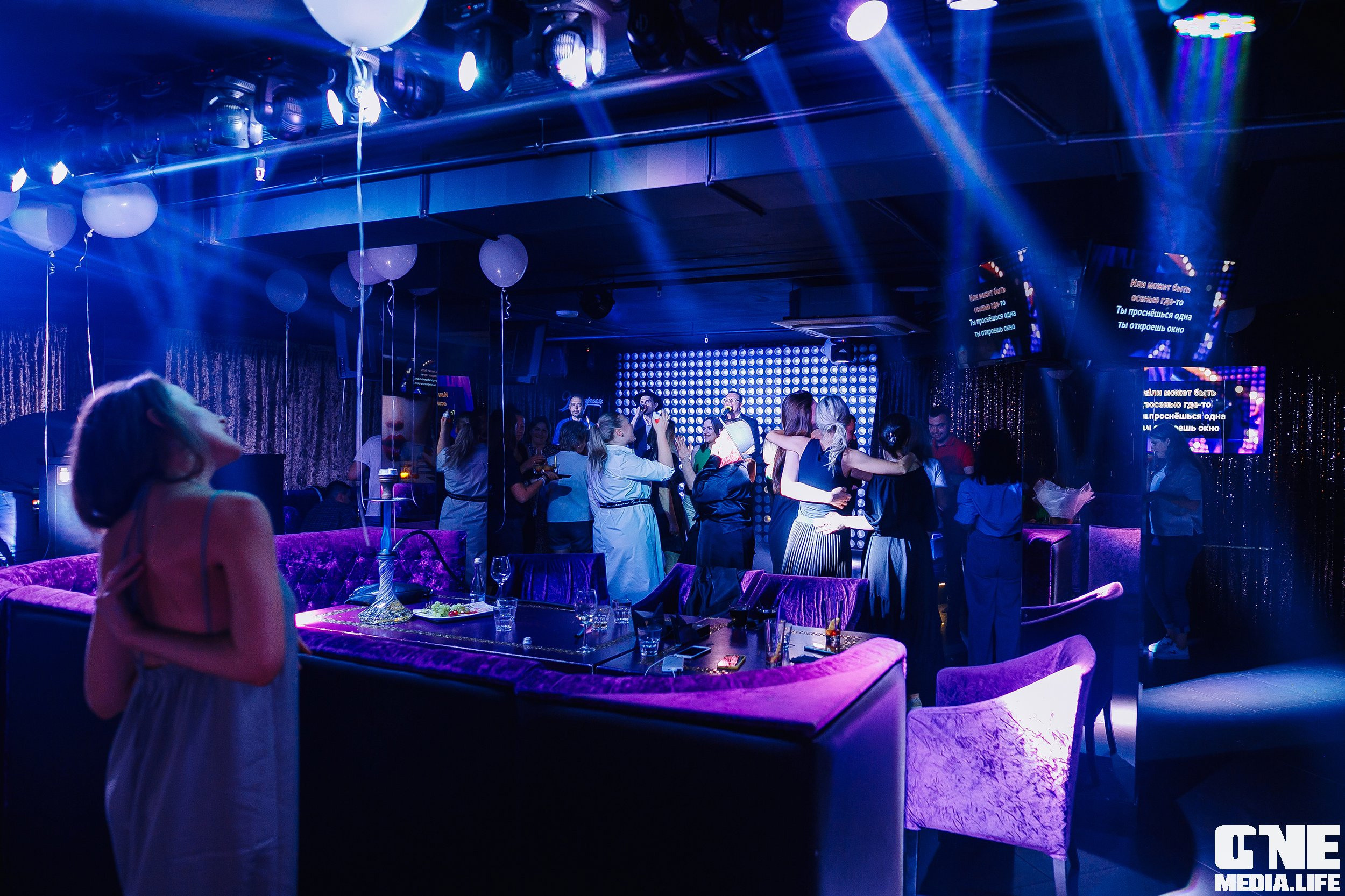 Фоторепортаж из караоке-клуба «Эйфория». One Media Life: фоторепортажи, фотоотчеты с мероприятий и заведений