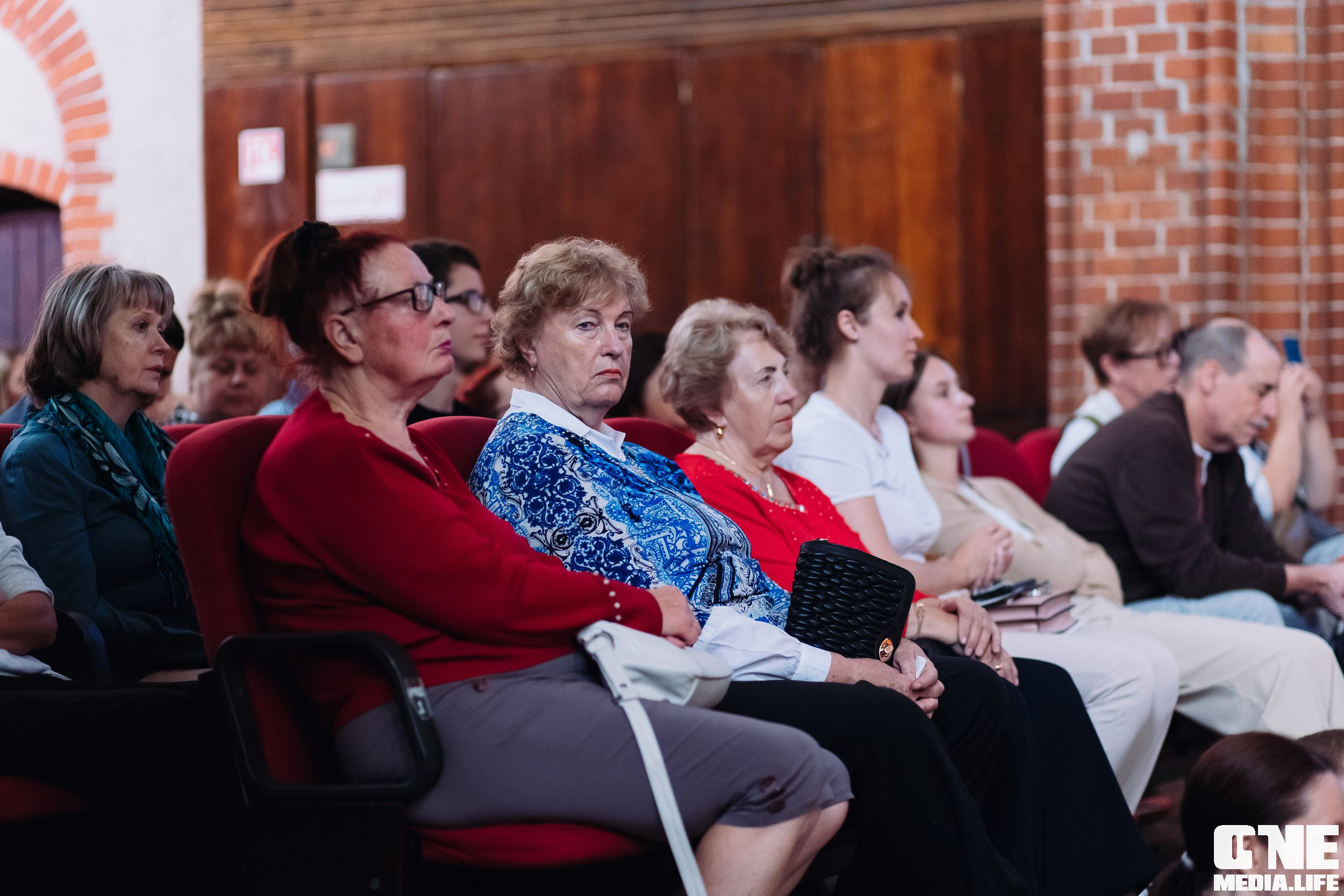 Фоторепортаж из Калининградской филармонии. One Media Life: фоторепортажи, фотоотчеты с мероприятий и заведений